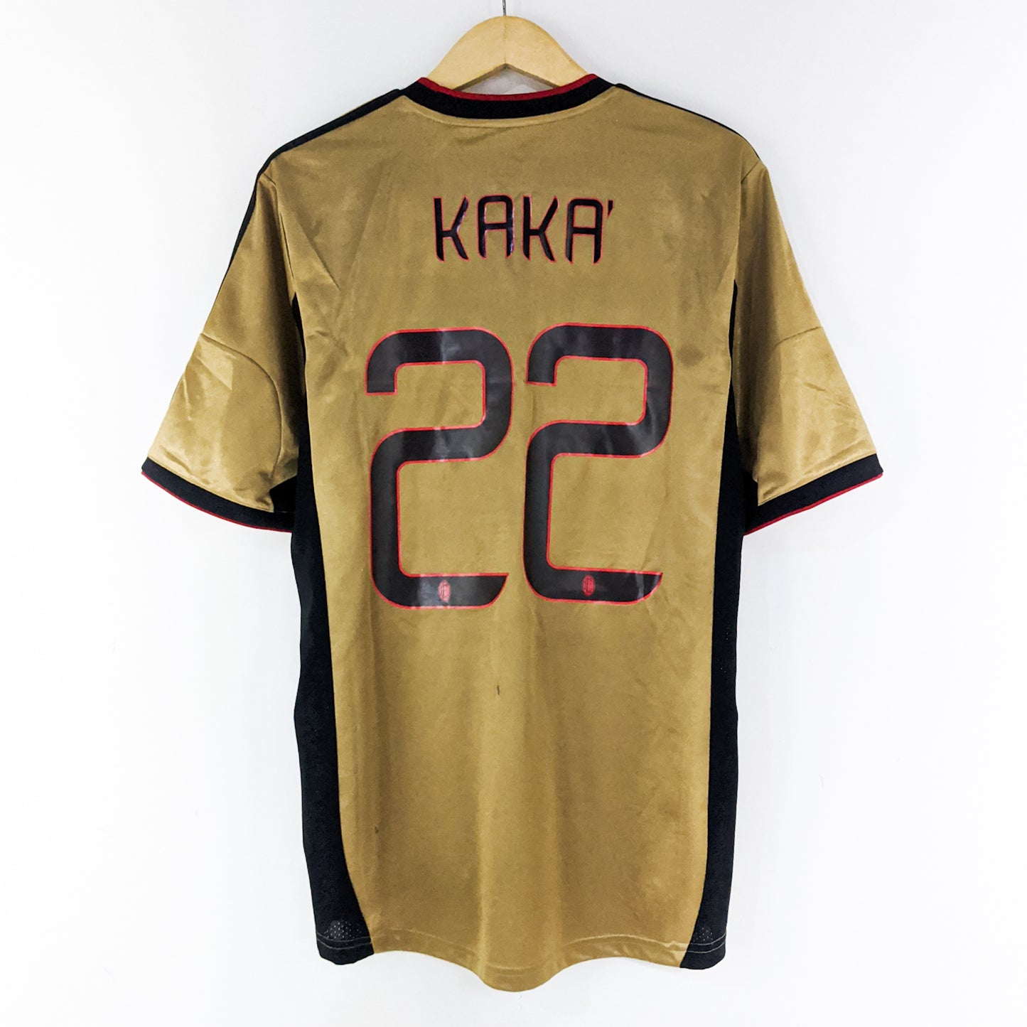 Authentic AC Milan 2013/14 Third - Kaka #22 Size L (Bnwt)