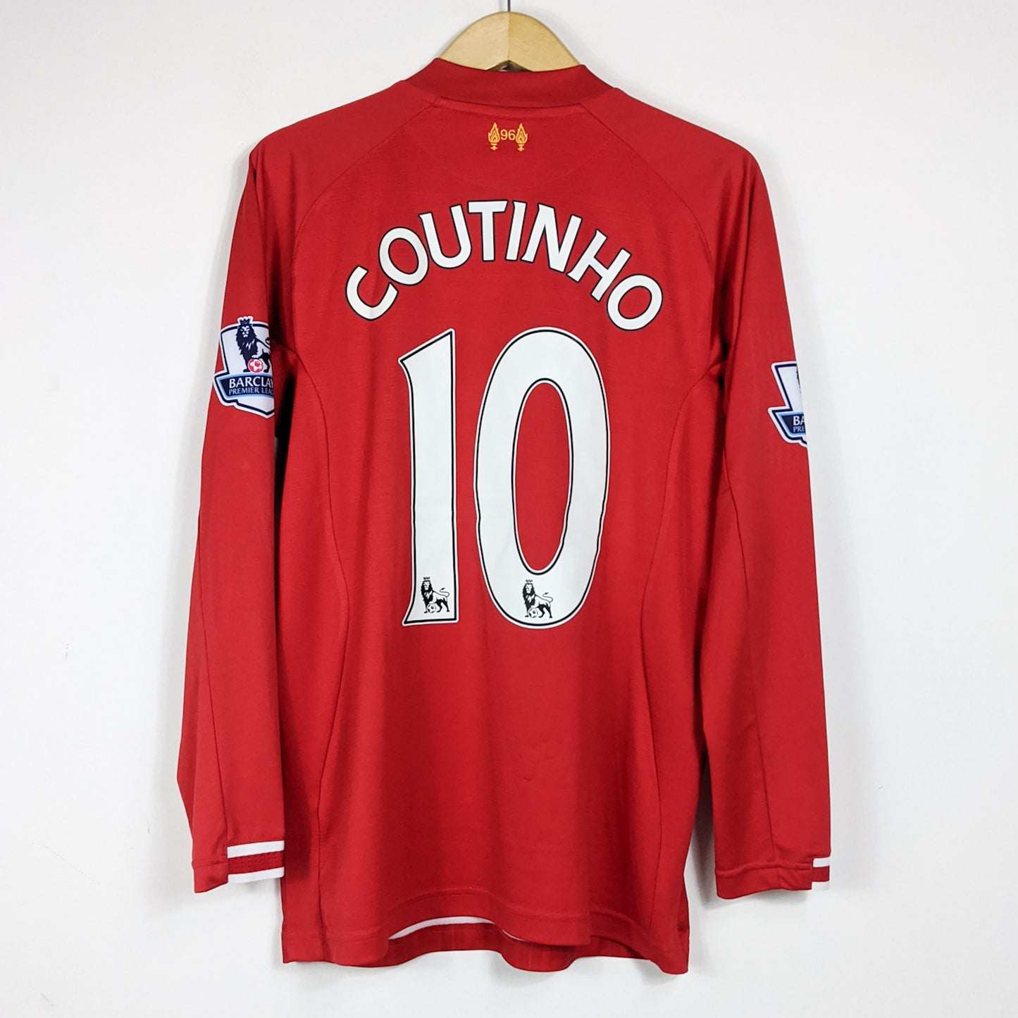 Authentic Liverpool 2013/14 Home - Coutinho #10 Size M (Long Sleeve)