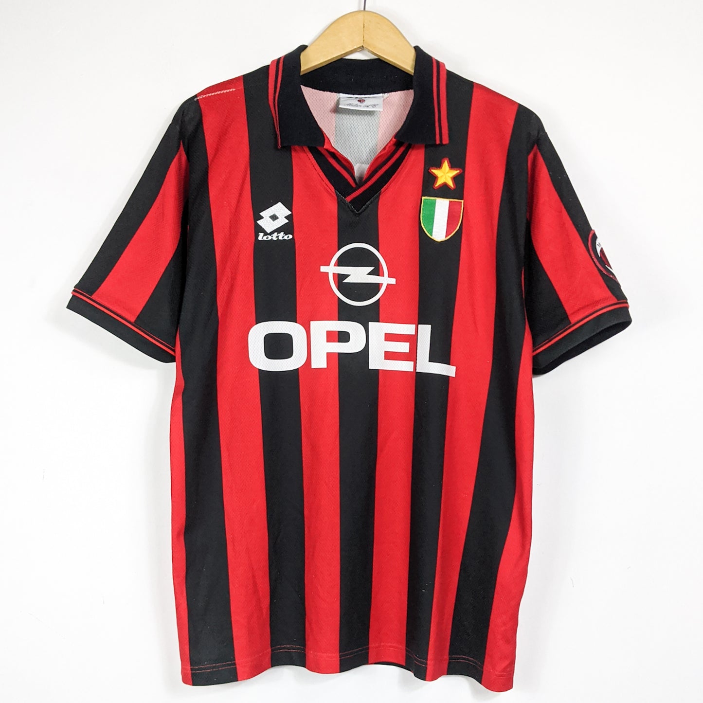 Authentic AC Milan 1996/97 Home - Weah #9 Size M