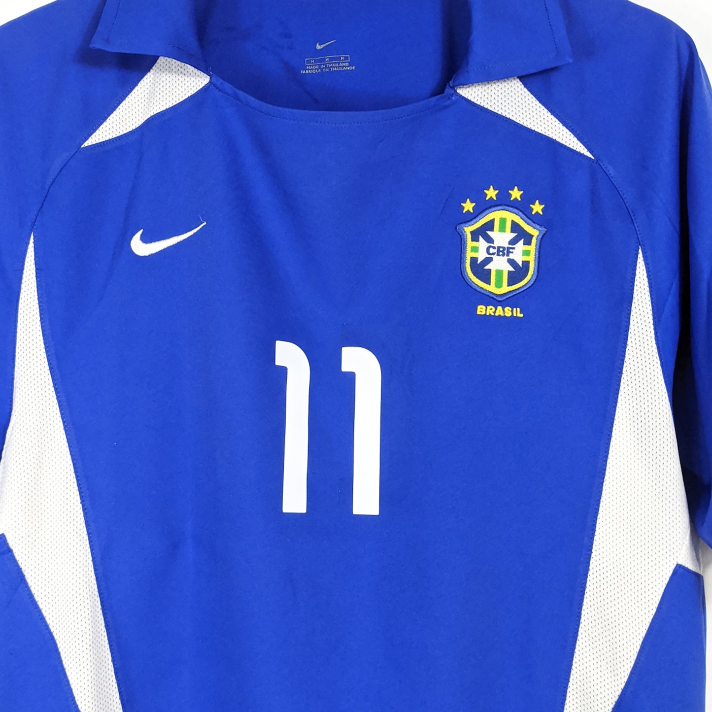 Authentic Brazil 2002 Away - Ronaldinho #11 Size M