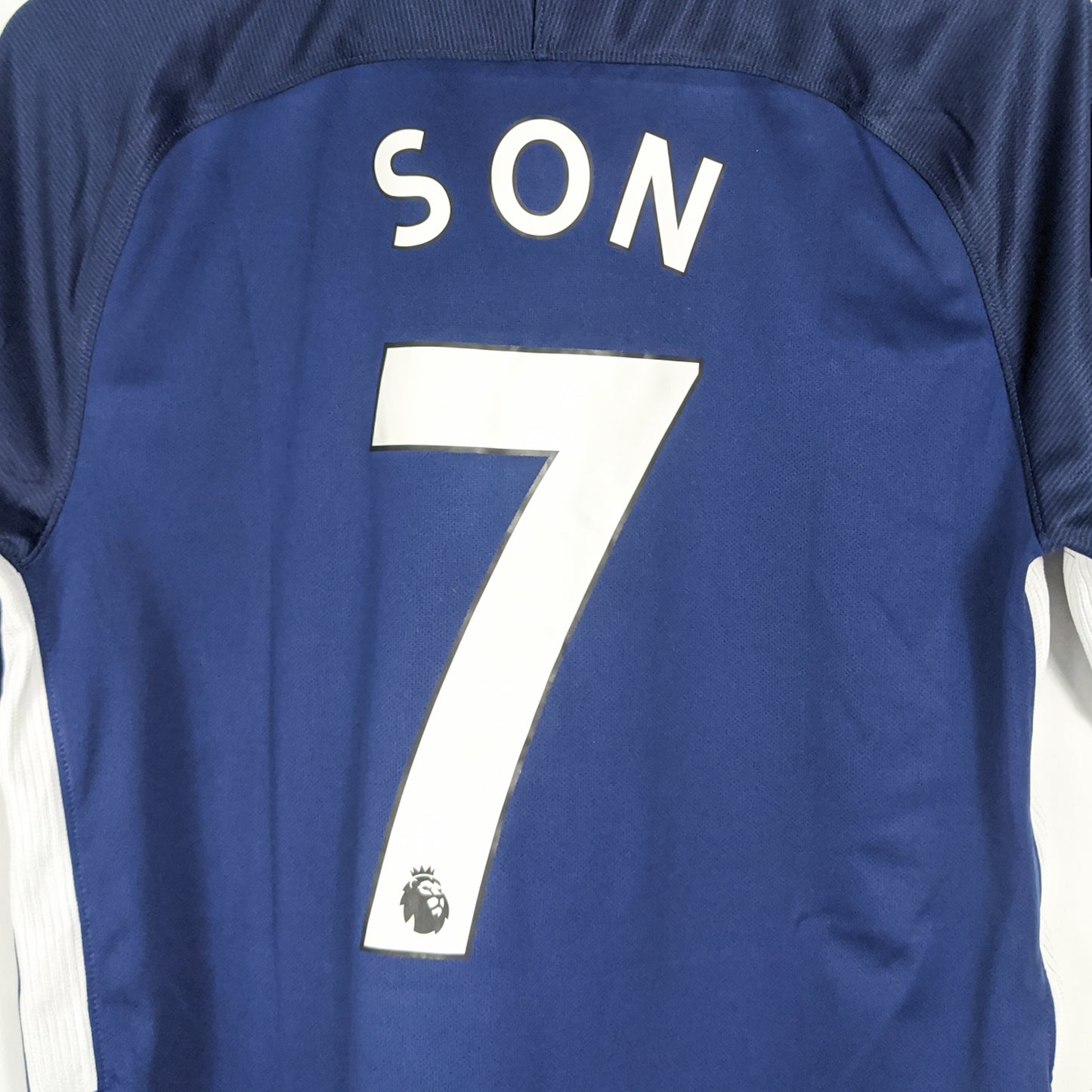 Authentic Tottenham 2017/18 Away - Son #7 Size M