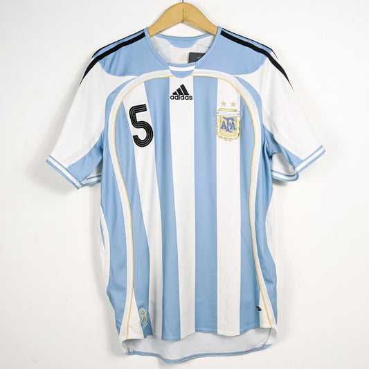 Authentic Argentina 2006/07 Home - Cambiasso #5 Size M