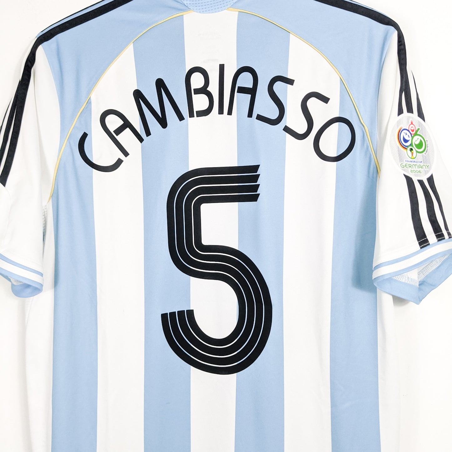 Authentic Argentina 2006/07 Home - Cambiasso #5 Size M