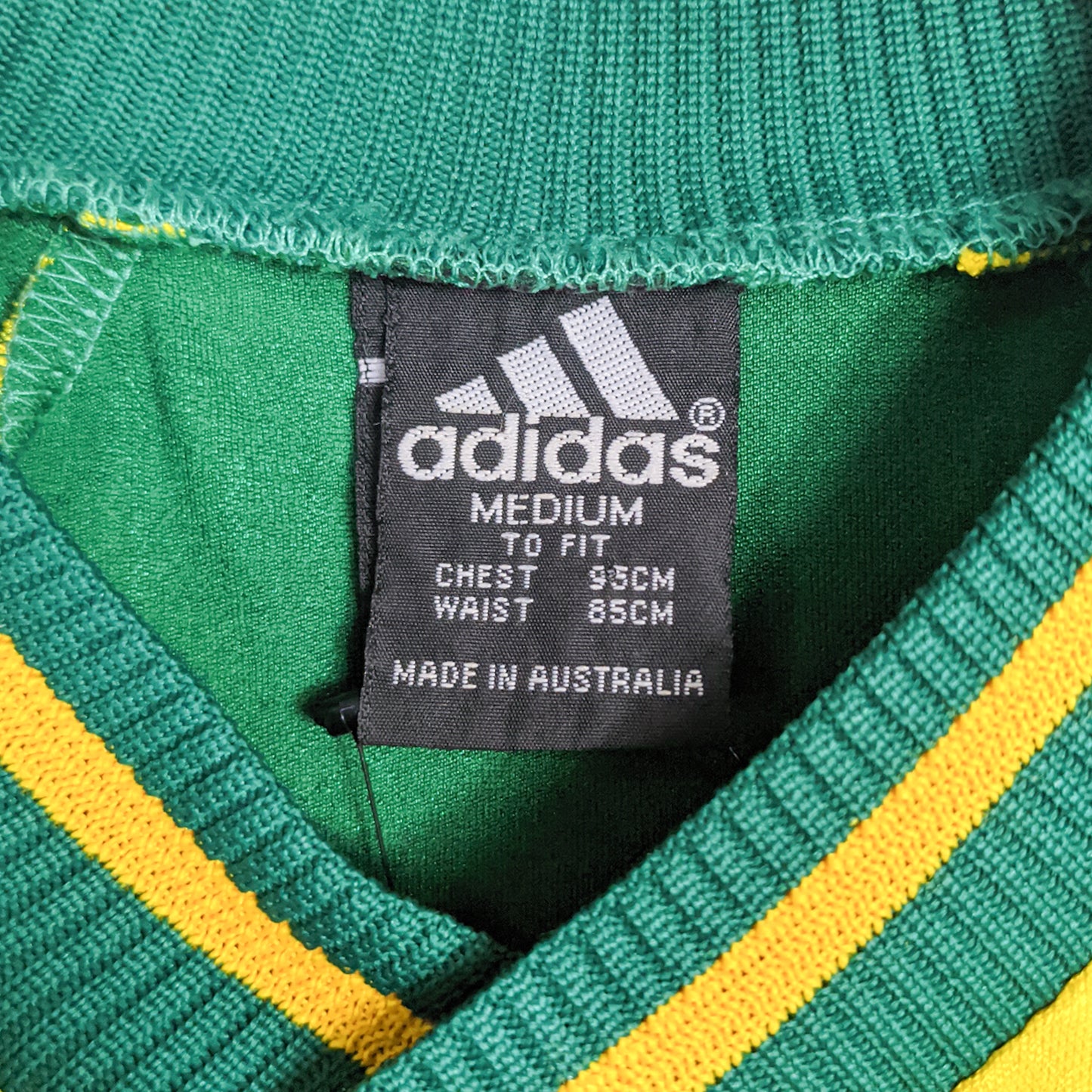 Authentic Australia 1998/00 Home - Viduka #9 Size M fit L