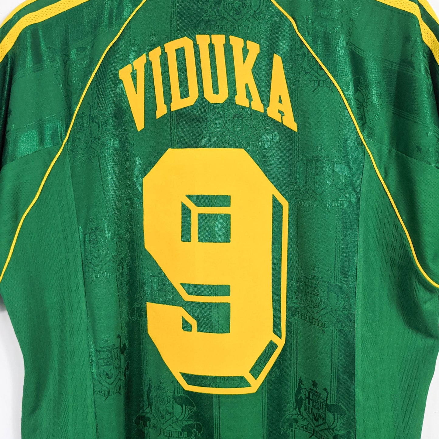 Authentic Australia 1998/00 Home - Viduka #9 Size M fit L