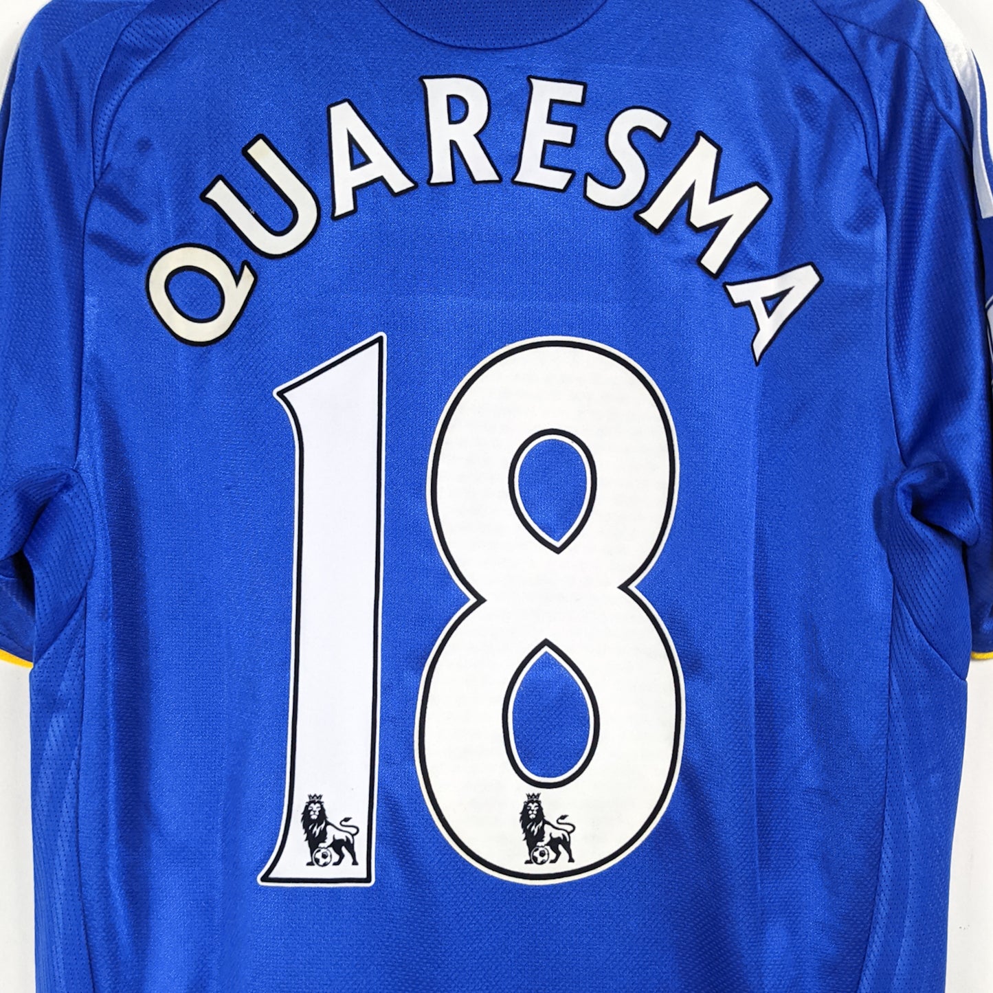Authentic Chelsea 2008/09 Home - Quaresma #18 Size M
