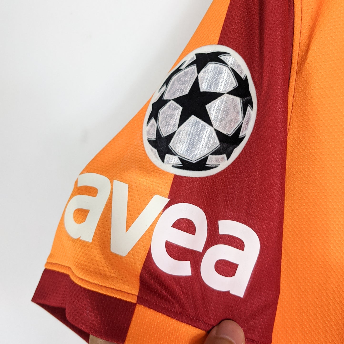 Authentic Galatasaray 2013/14 Home - Drogba #11 Size L