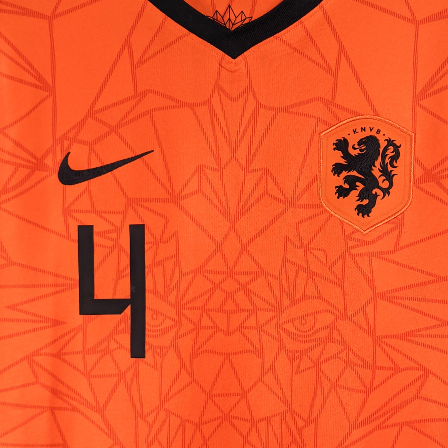 Authentic Netherlands 2020/21 Home - Virgil #4 Size M