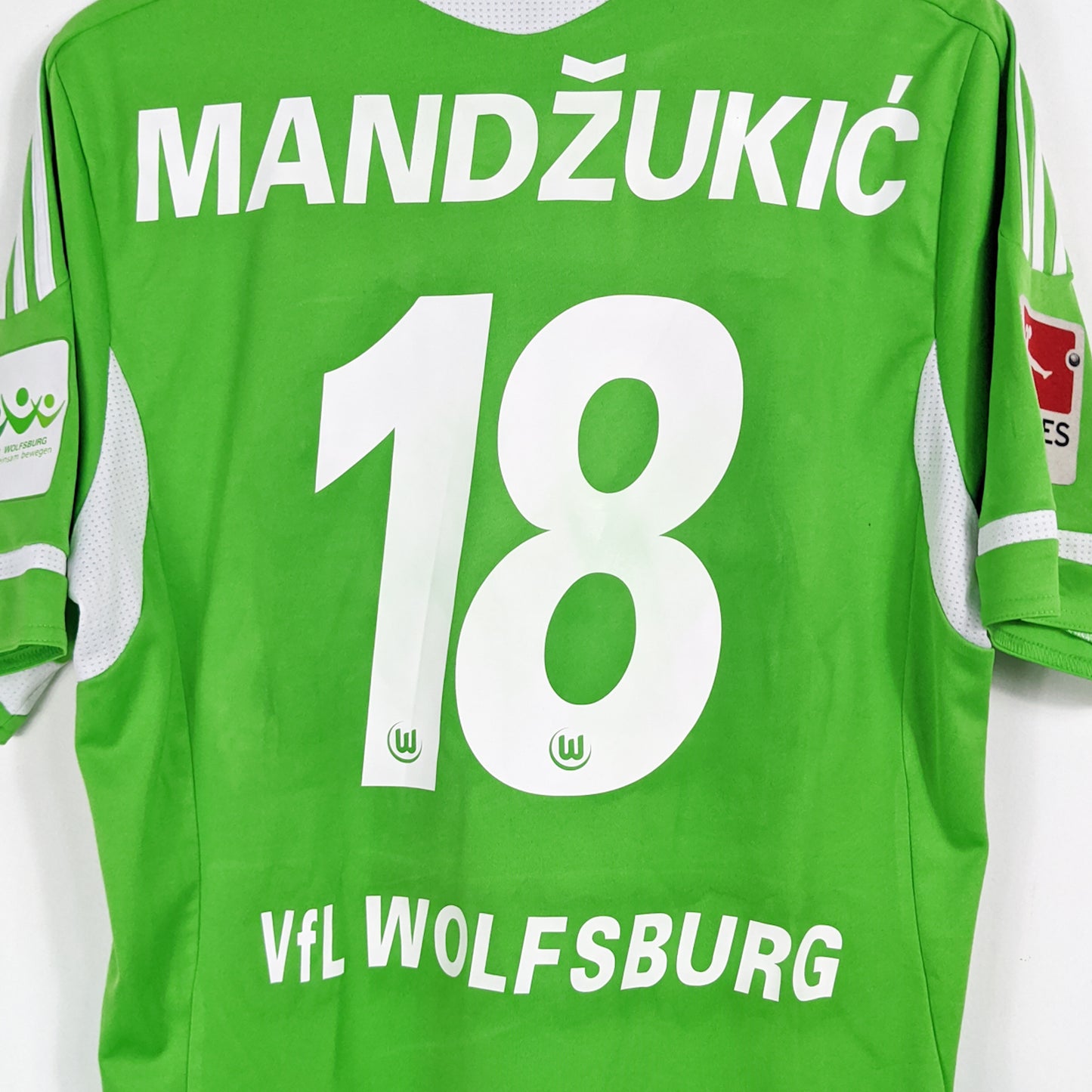 Authentic Wolfsburg 2011 Home - Mandzukic #18 Size M
