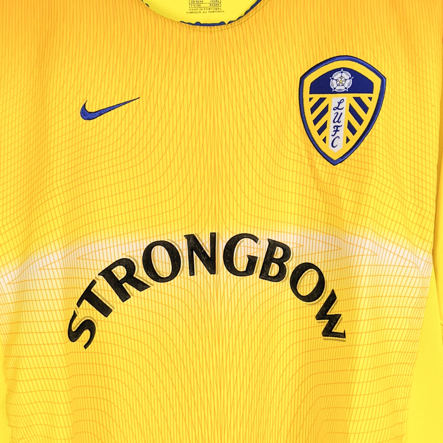 Authentic Leeds United 2002/03 Away - Kewell #10 Size L
