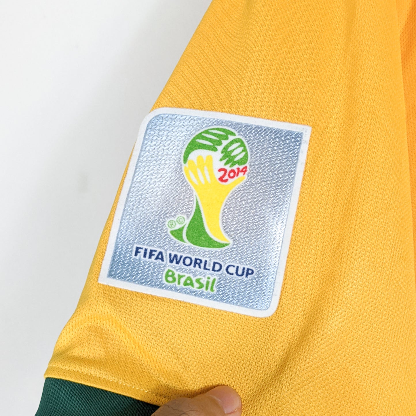 Authentic Australia 2014 Home - Cahill #4 Size XL