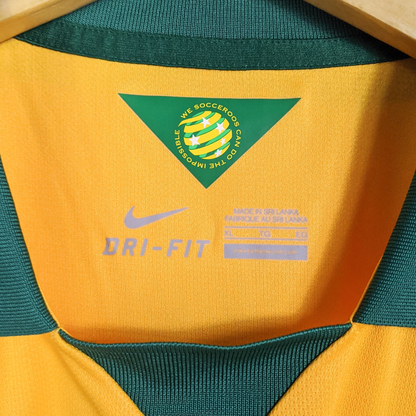 Authentic Australia 2014 Home - Cahill #4 Size XL