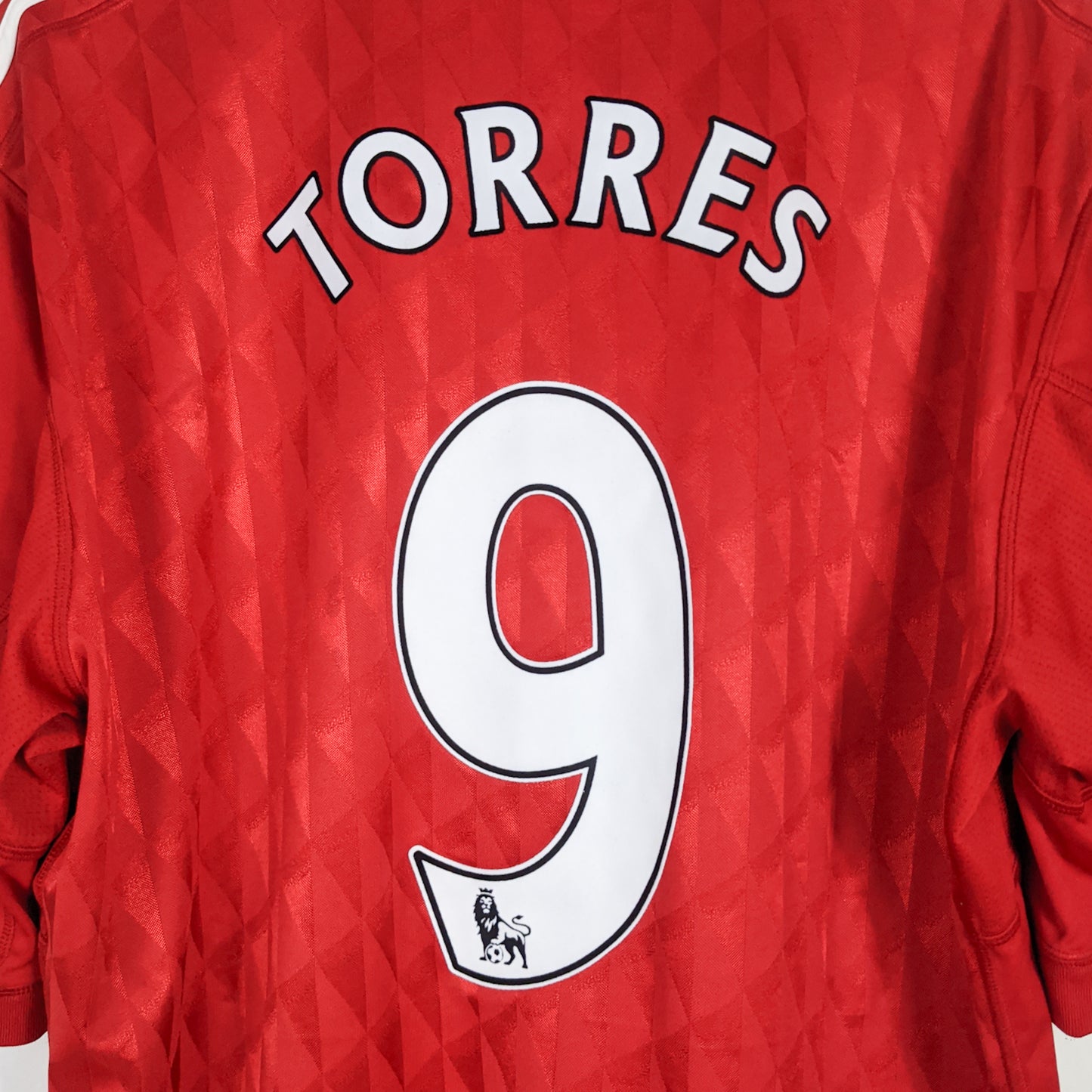 Authentic Liverpool 2010/12 Home - Torres #9 Size XXL