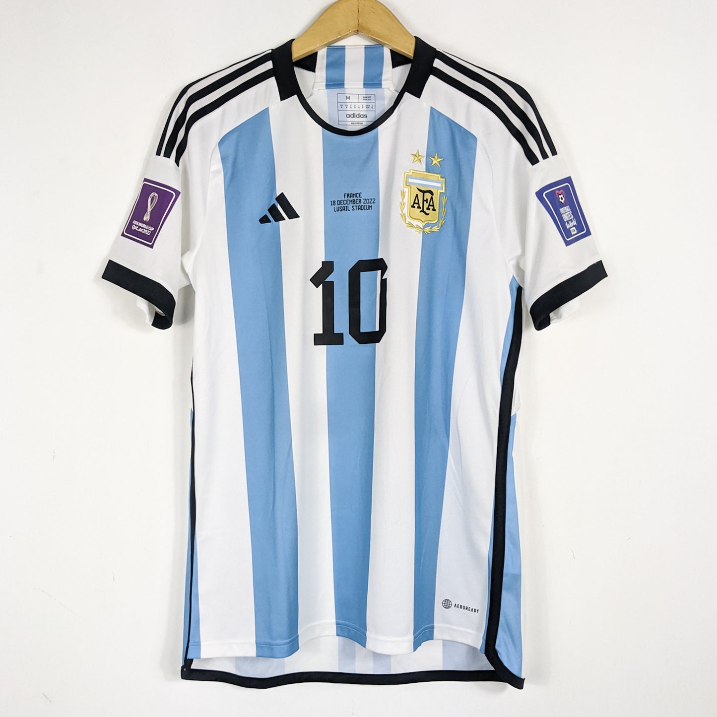 Authentic Argentina 2022 Home - Messi #10 Size M (Mdt)