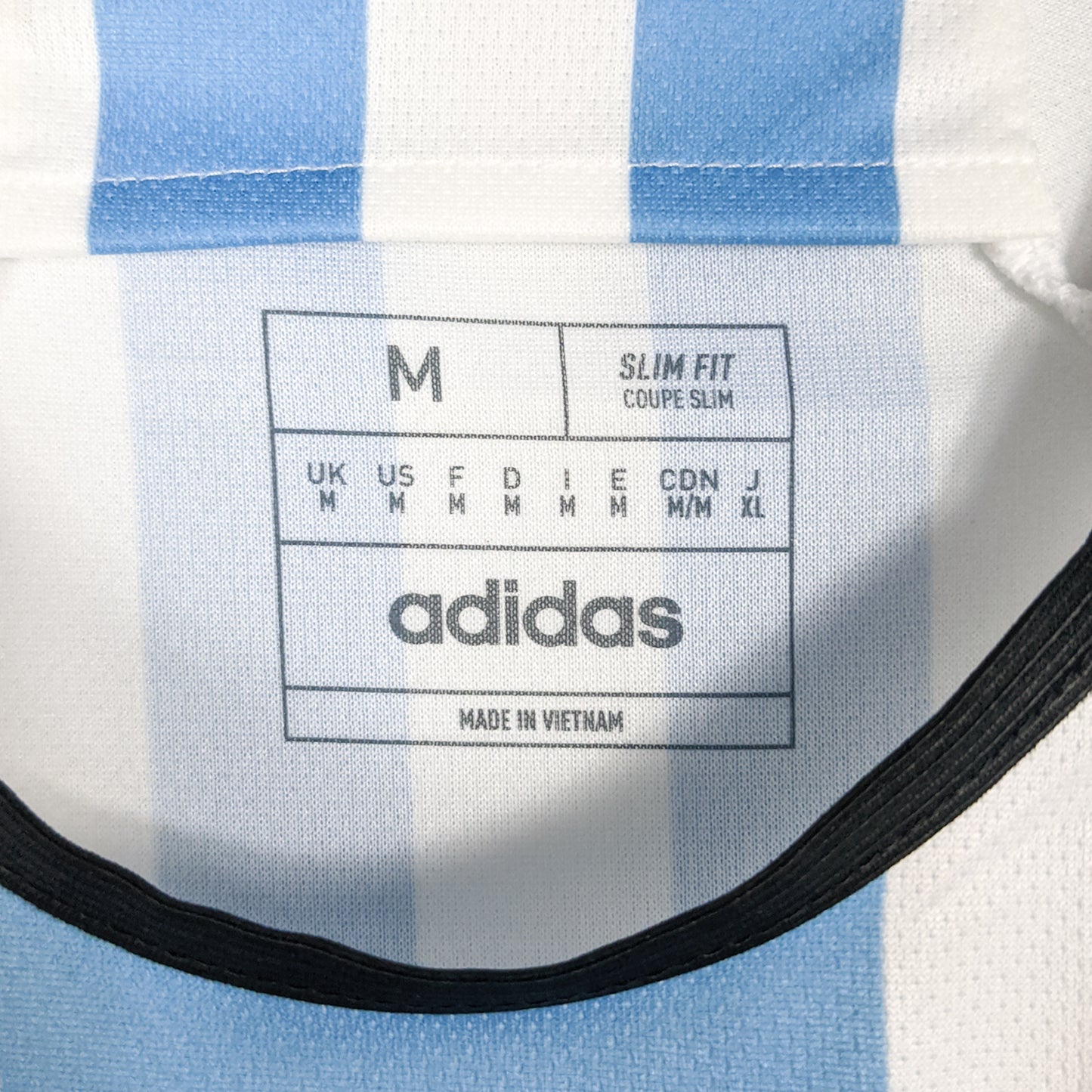 Authentic Argentina 2022 Home - Messi #10 Size M (Mdt)