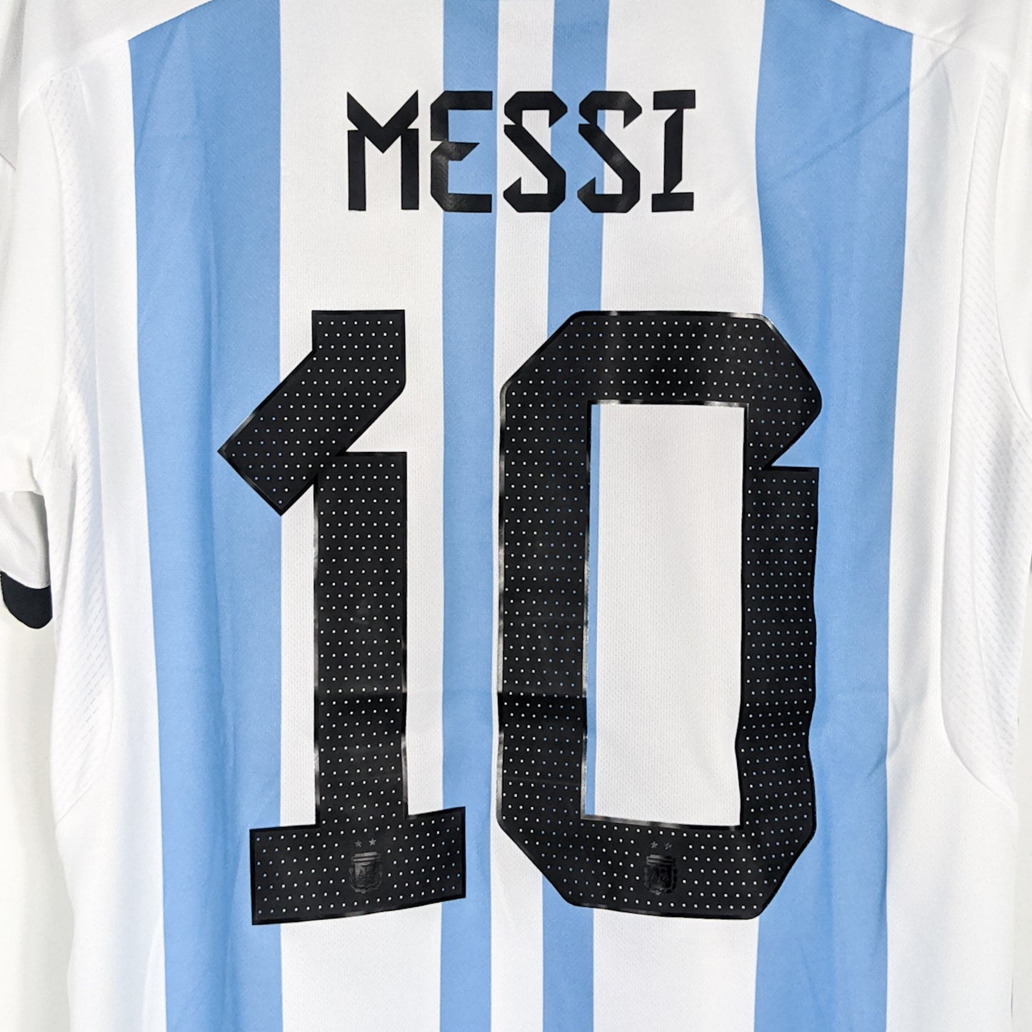 Authentic Argentina 2022 Home - Messi #10 Size M (Mdt)