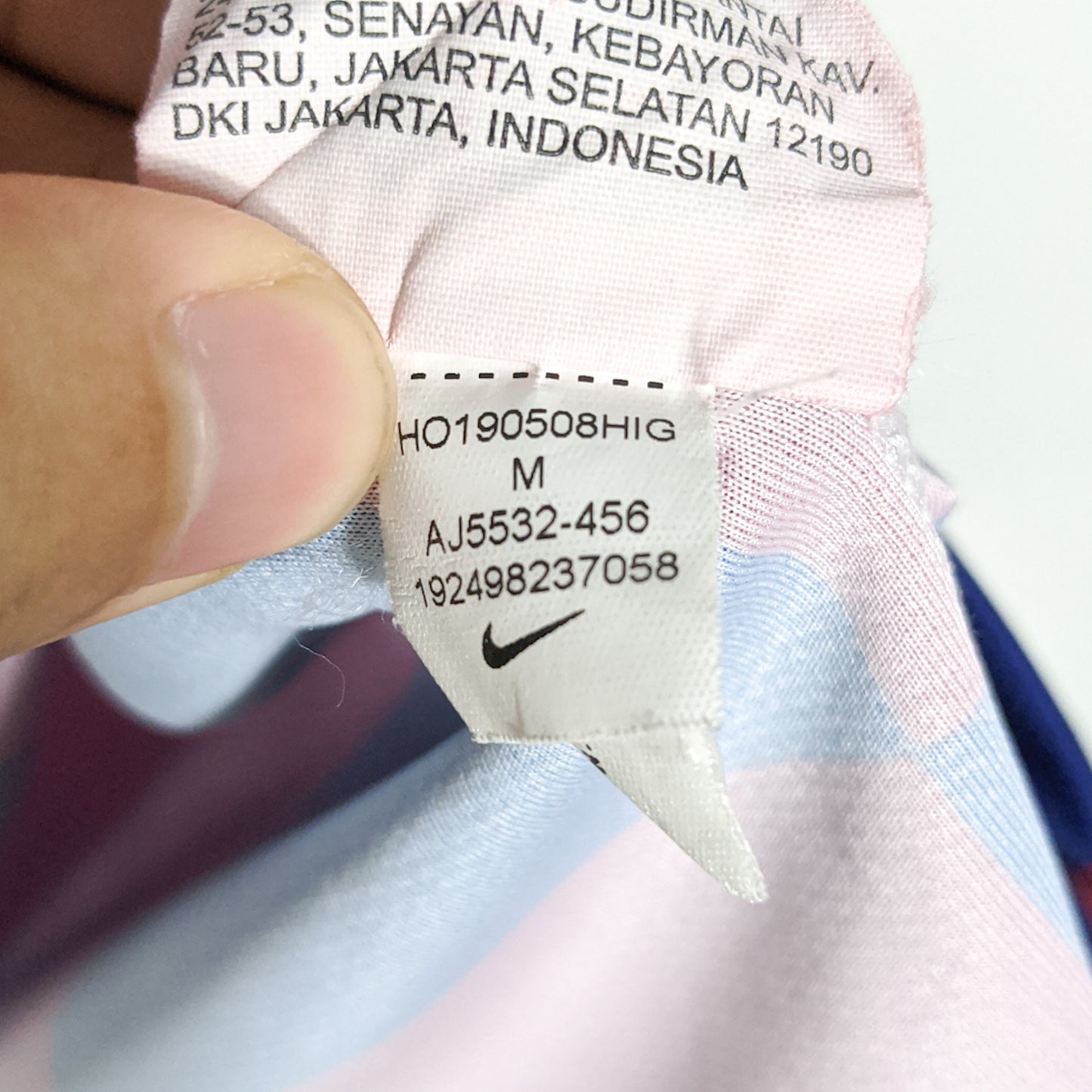 Authentic Barcelona 2019/20 Home - Messi #10 Size M