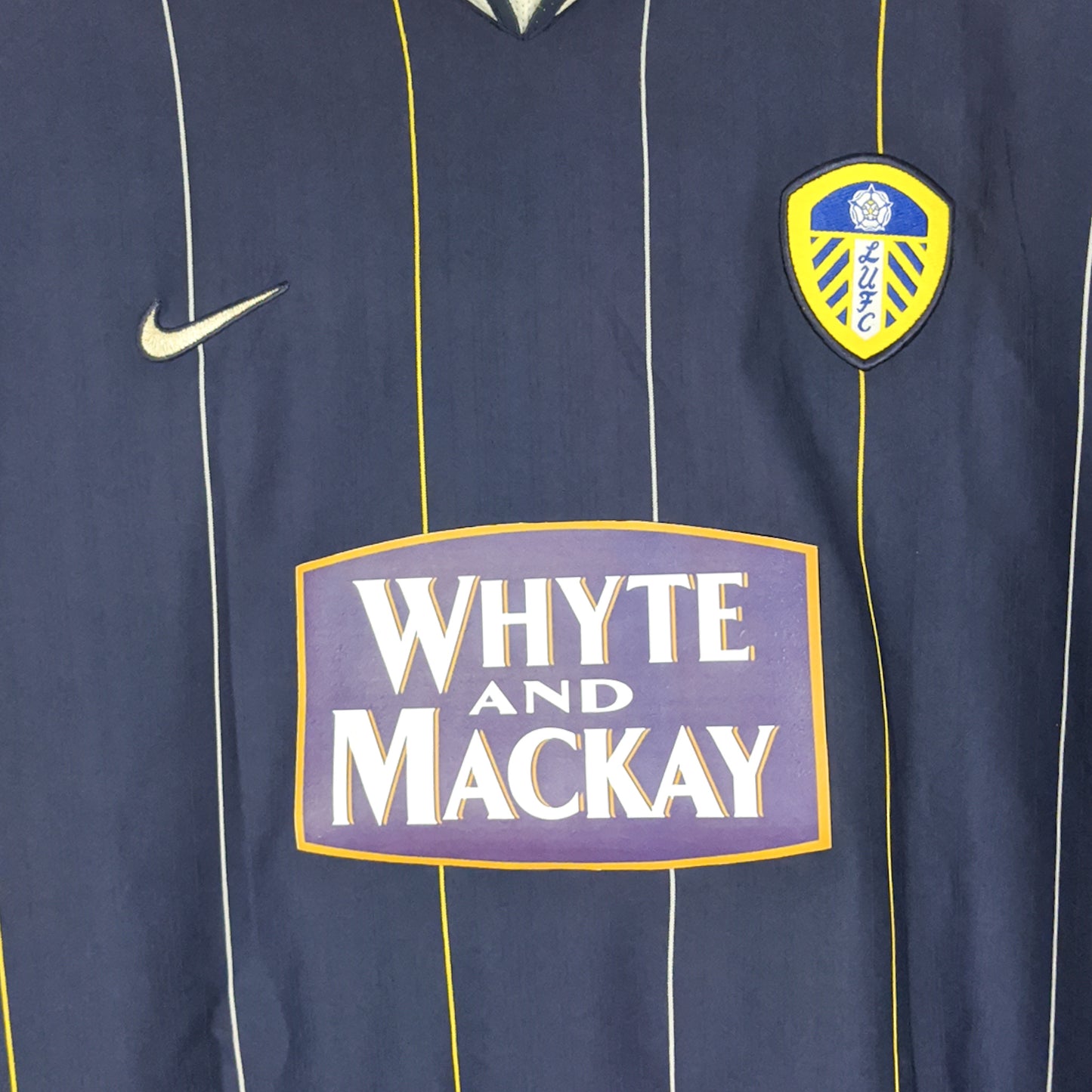 Authentic Leeds 2003/04 Away - Viduka #9 Size XL