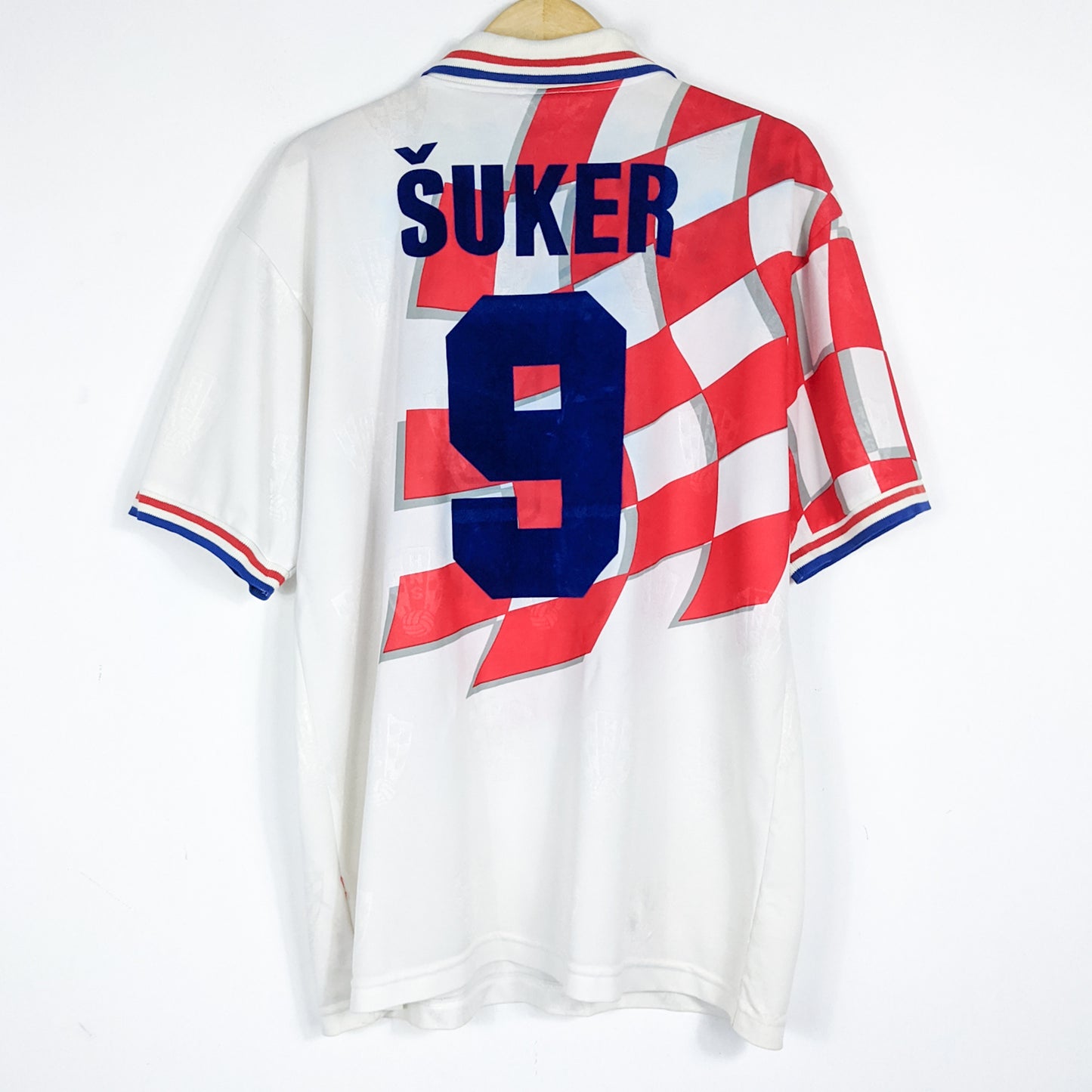 Authentic Croatia 1998 Home - Suker #9 Size XL