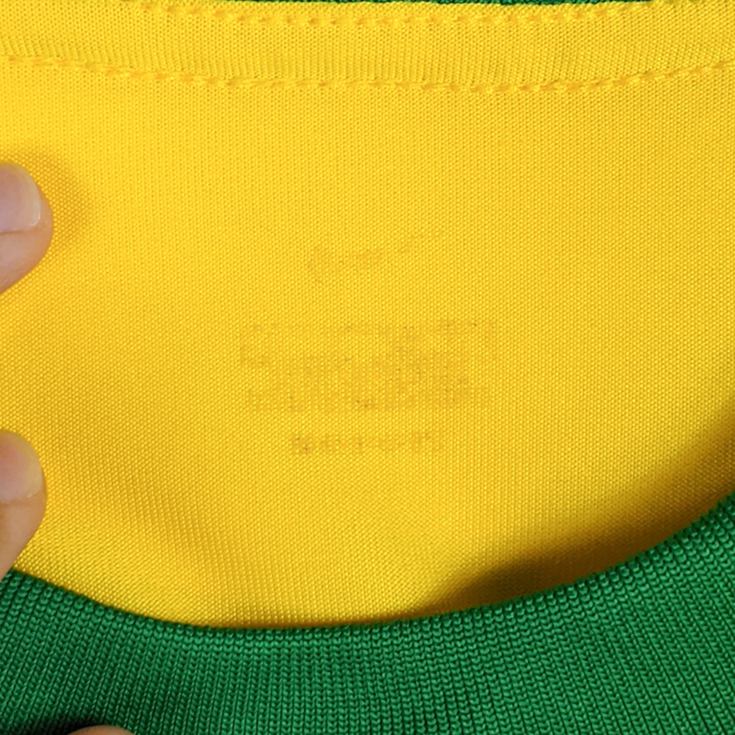 Authentic Brazil 2000/02 Home - Ronaldo #9 Size M
