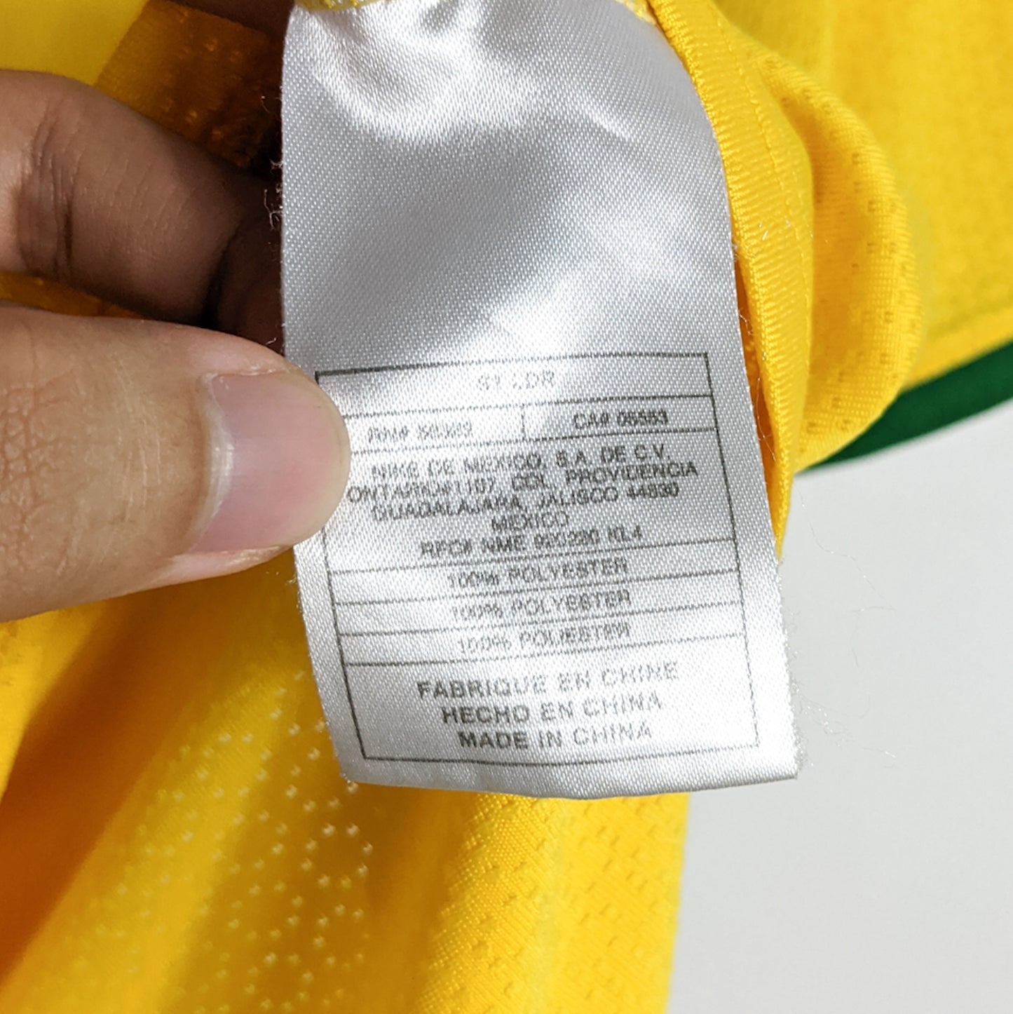 Authentic Brazil 2000/02 Home - Ronaldo #9 Size M