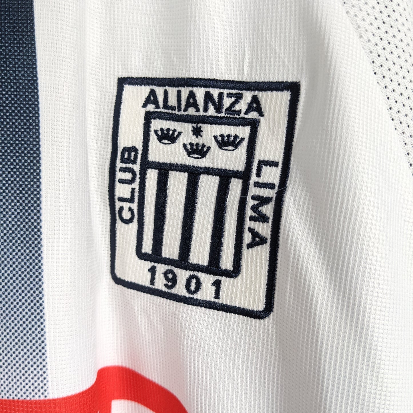 Authentic Alianza Lima 2005/06 Home - Size XXL
