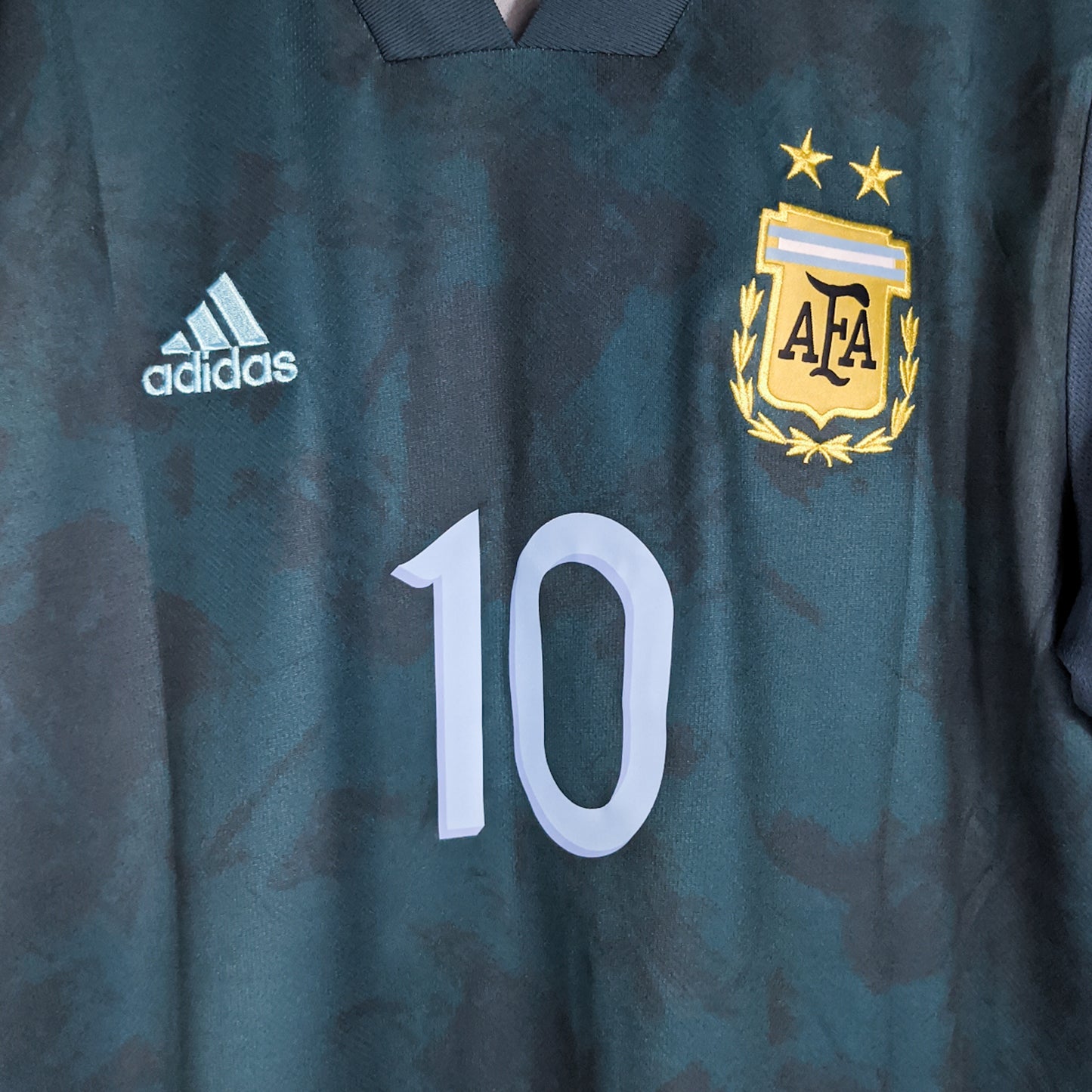 Authentic Argentina 2019/20 Away - Messi #10 Size M