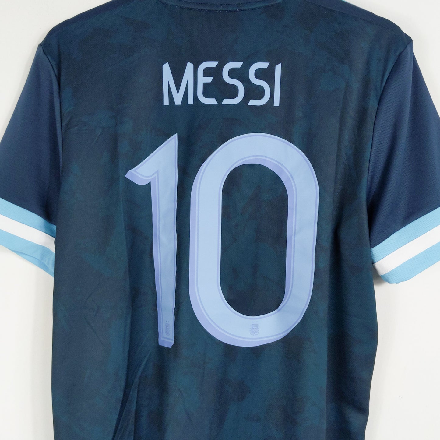 Authentic Argentina 2019/20 Away - Messi #10 Size M