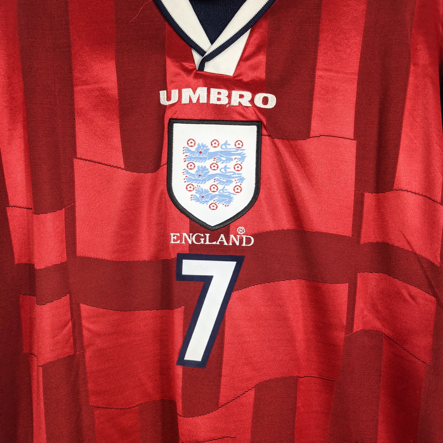 Authentic England 1998 Away - Beckham #7 Size L