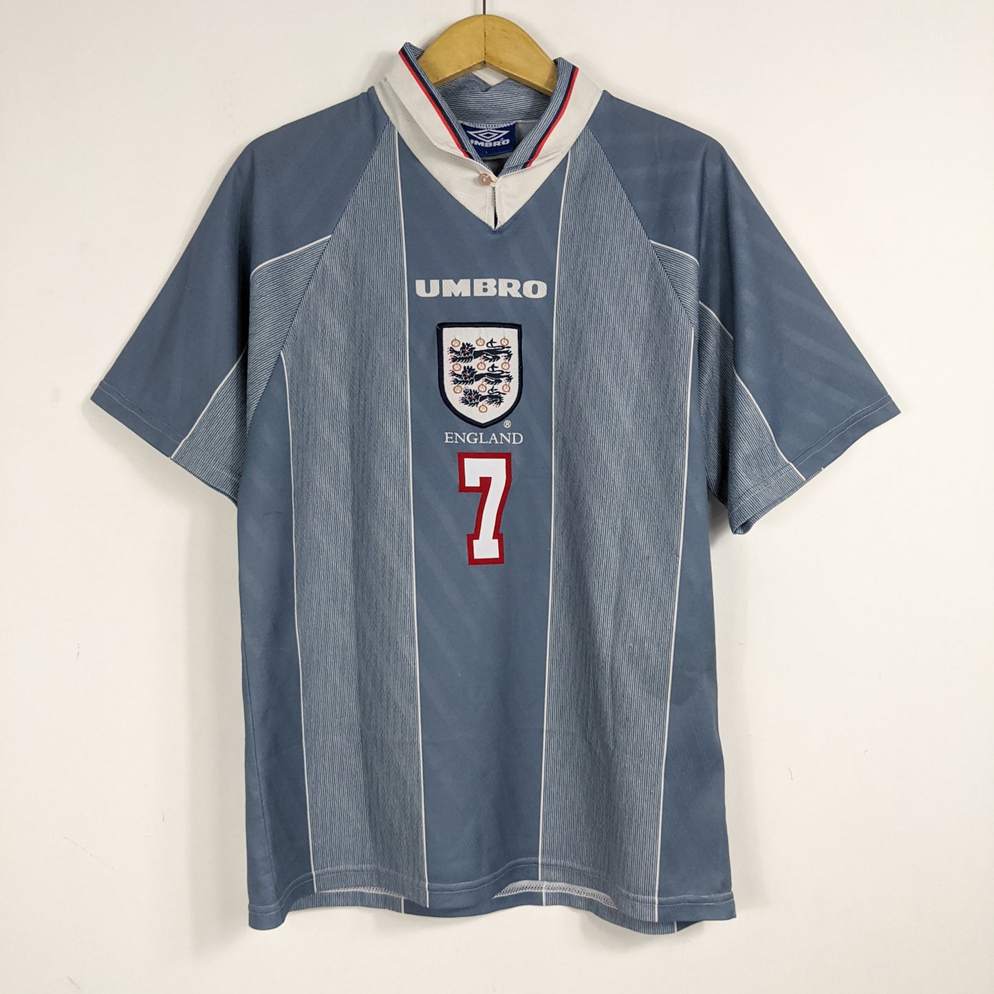 Authentic England 1996/97 Away - Beckham #7 Size L fit M
