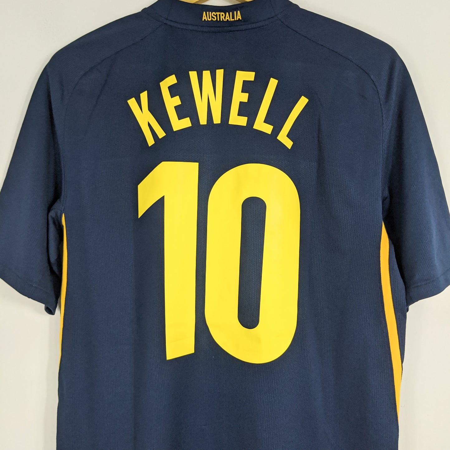 Authentic Australia 2008 Away - Kewell #10 Size M