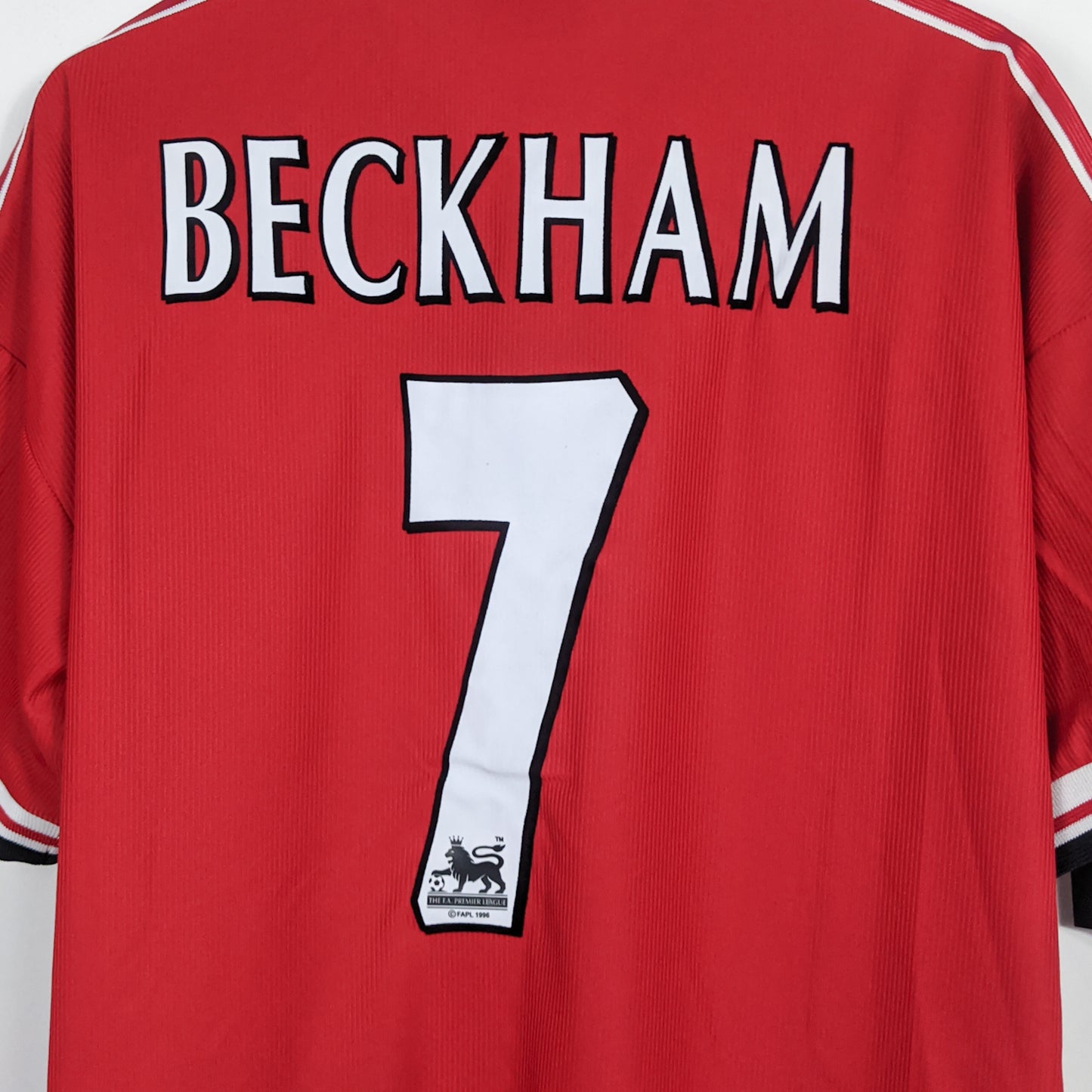 Authentic Manchester United 1998/99 Home - Beckham #7 Size XL