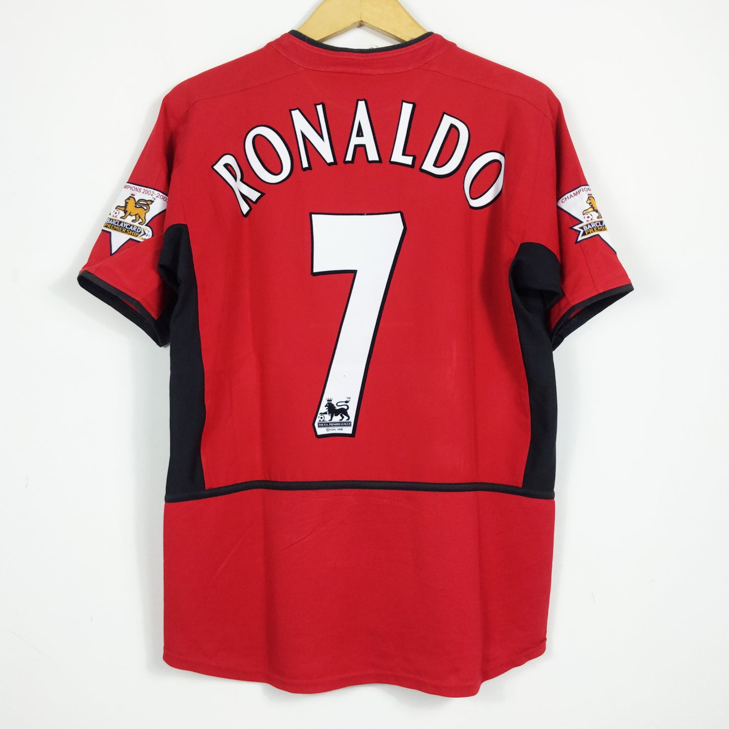 Authentic Manchester United 2002/03 Home - Ronaldo #7 Size M