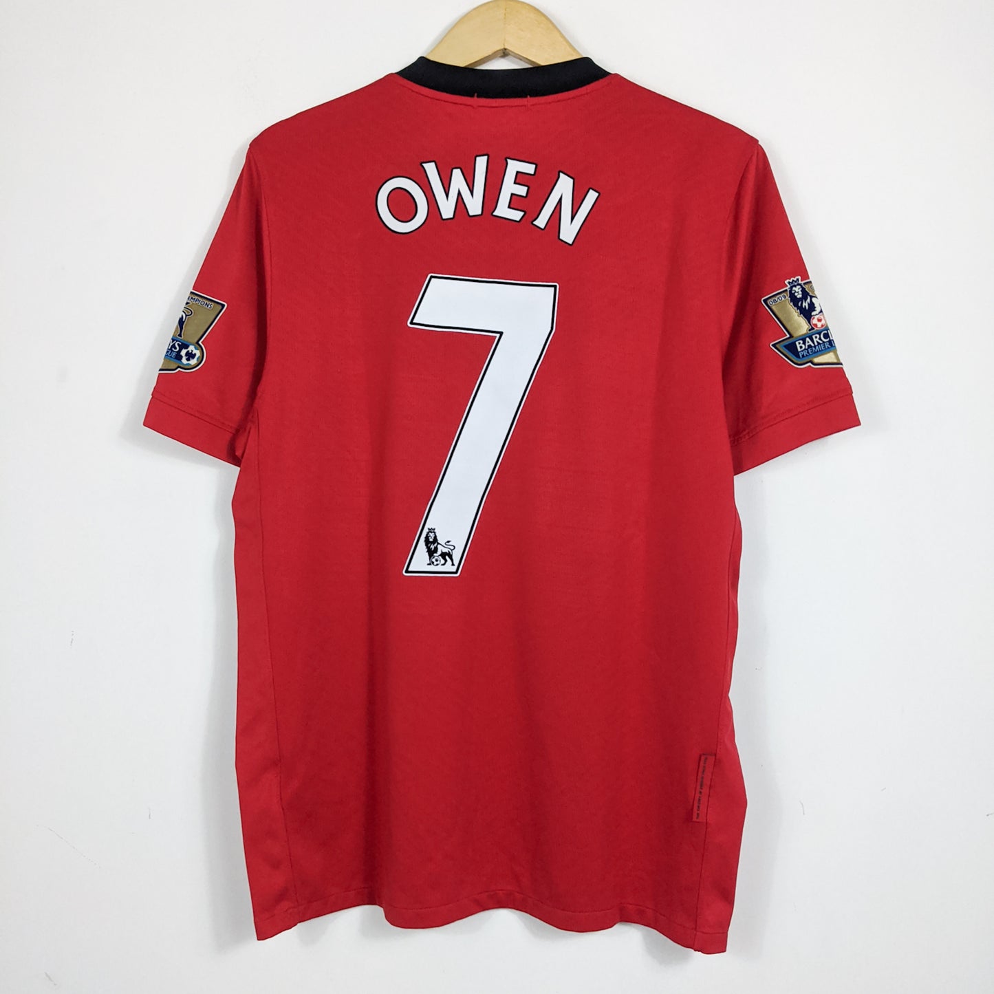 Authentic Manchester United 2009/10 Home - Owen #7 Size M