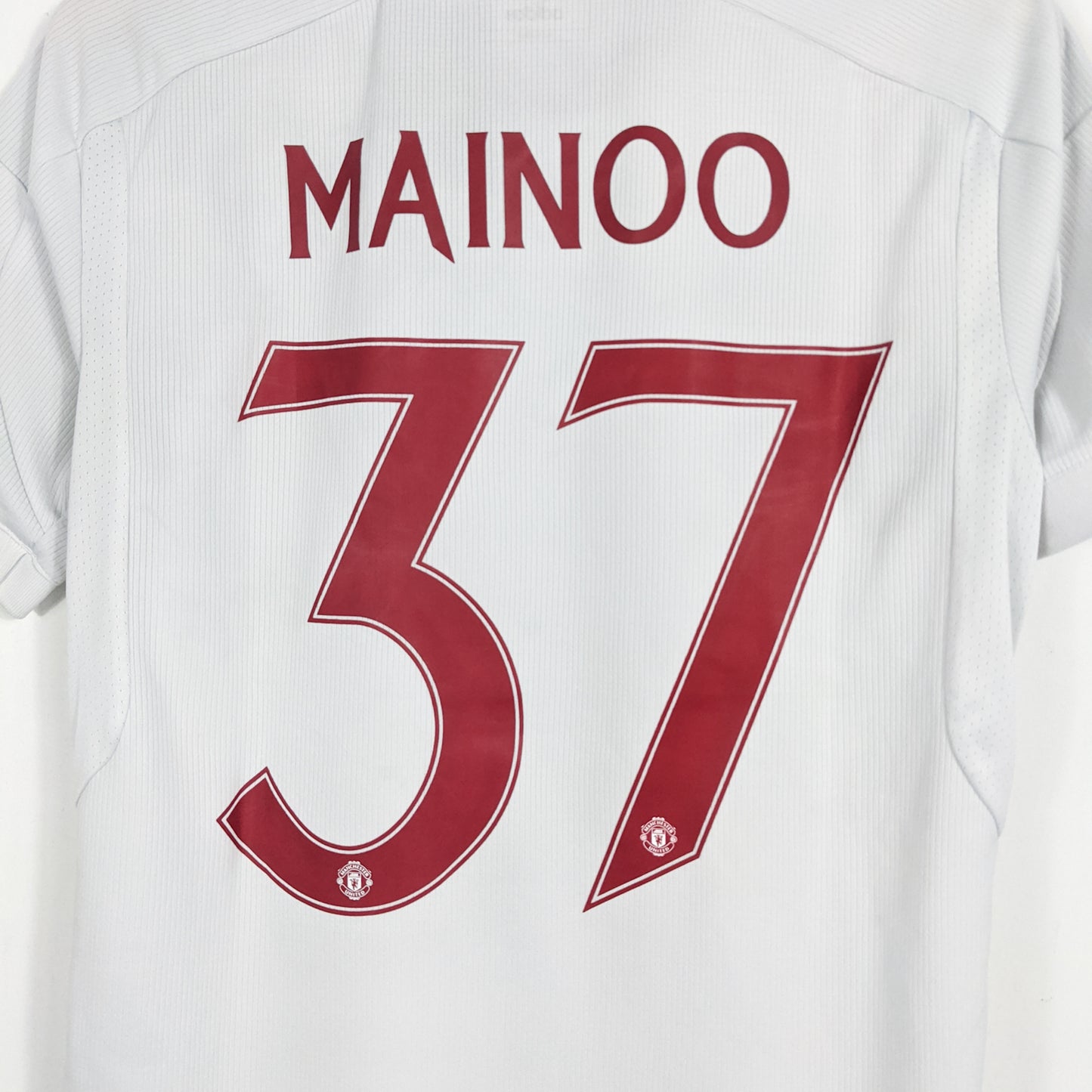 Authentic Manchester United 2023/24 Third - Mainoo #37 Size M