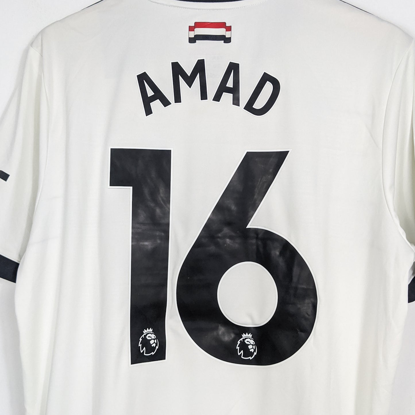 Authentic Manchester United 2024/25 Third - Amad #16 Size L