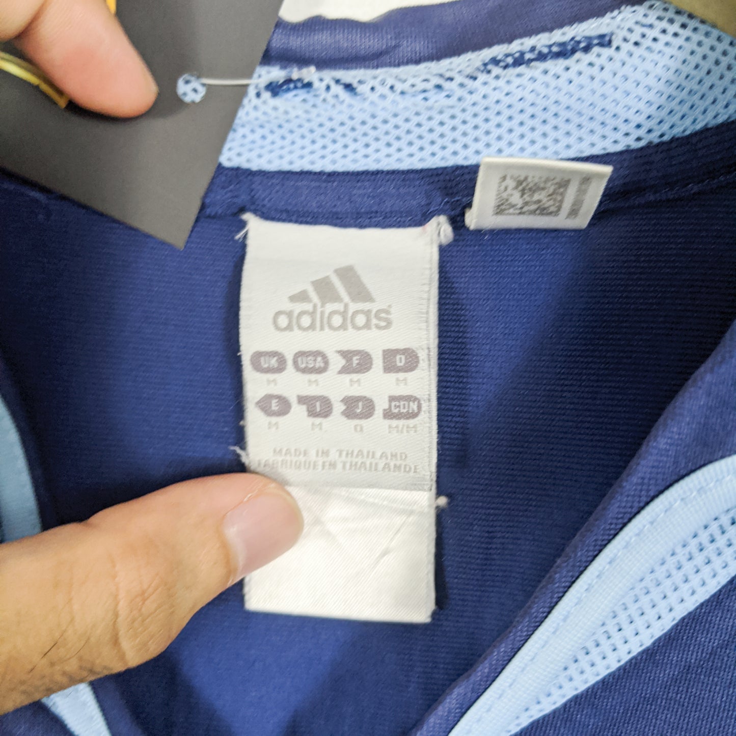 Authentic Argentina 2004 Away - Messi #18 Size M