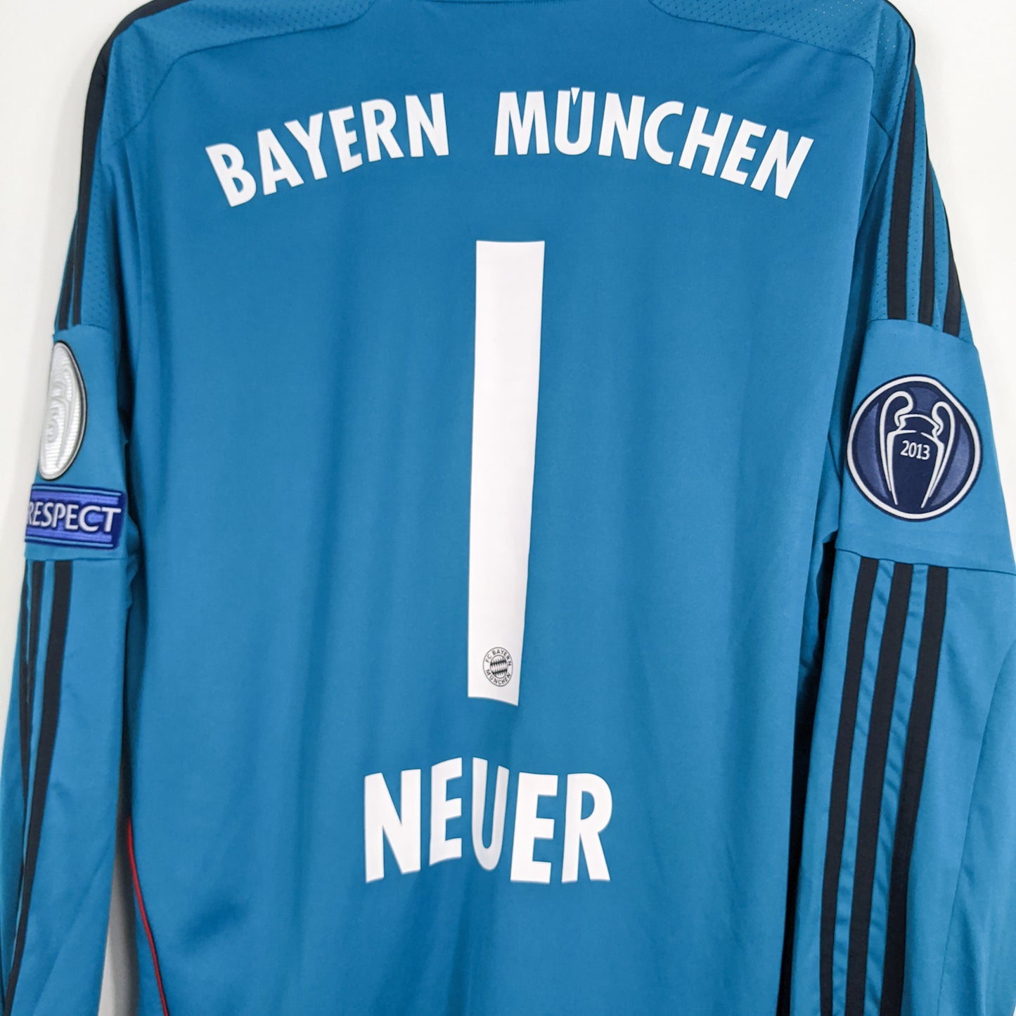 Authentic Bayern Munchen 2013/14 GK - Neuer #1 Size XL