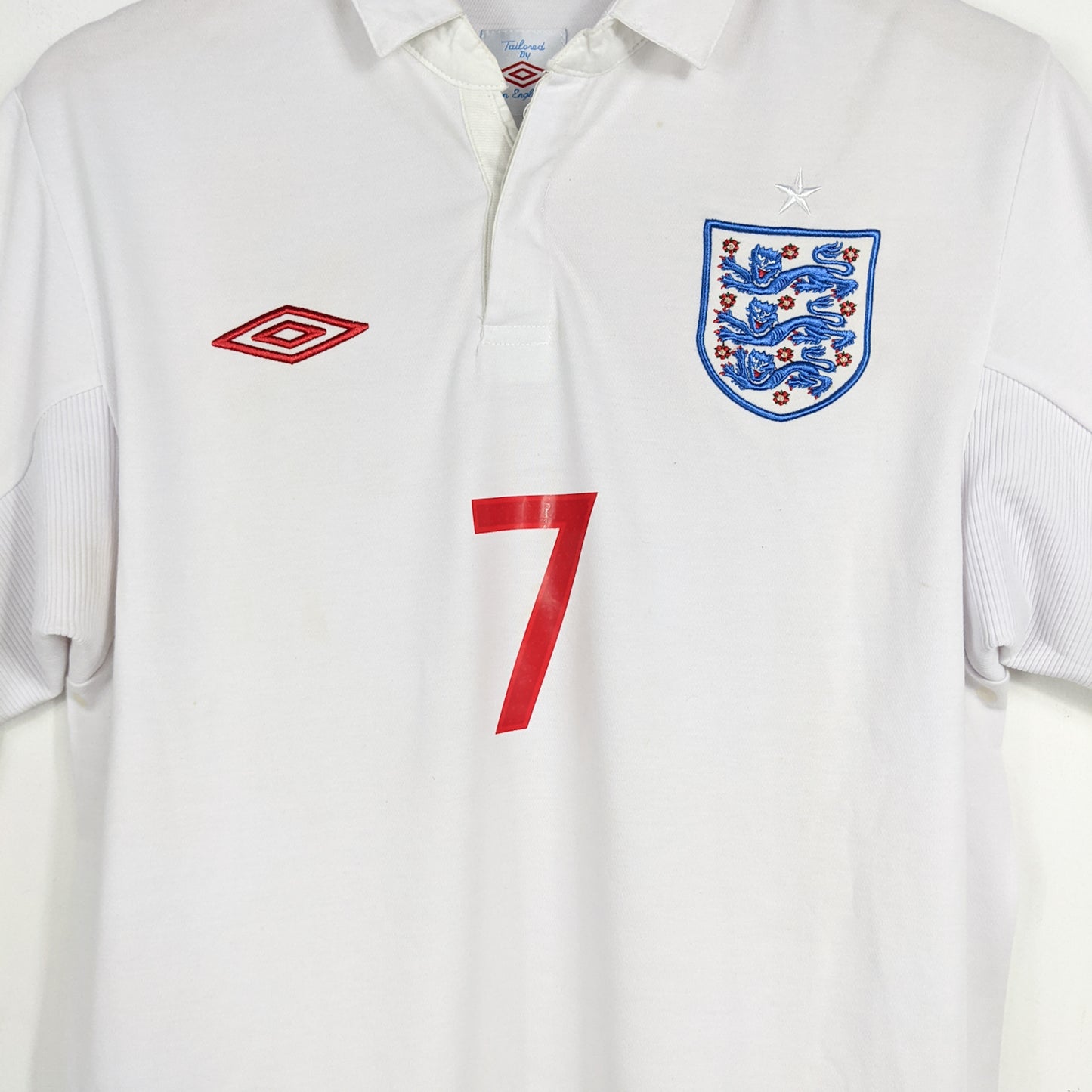 Authentic England 2009/10 Home - Beckham #7 Size M
