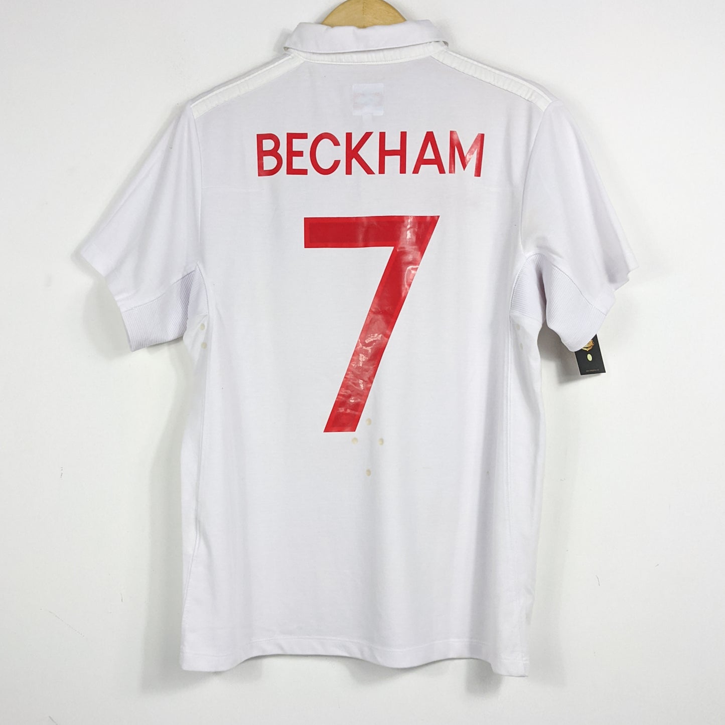 Authentic England 2009/10 Home - Beckham #7 Size M