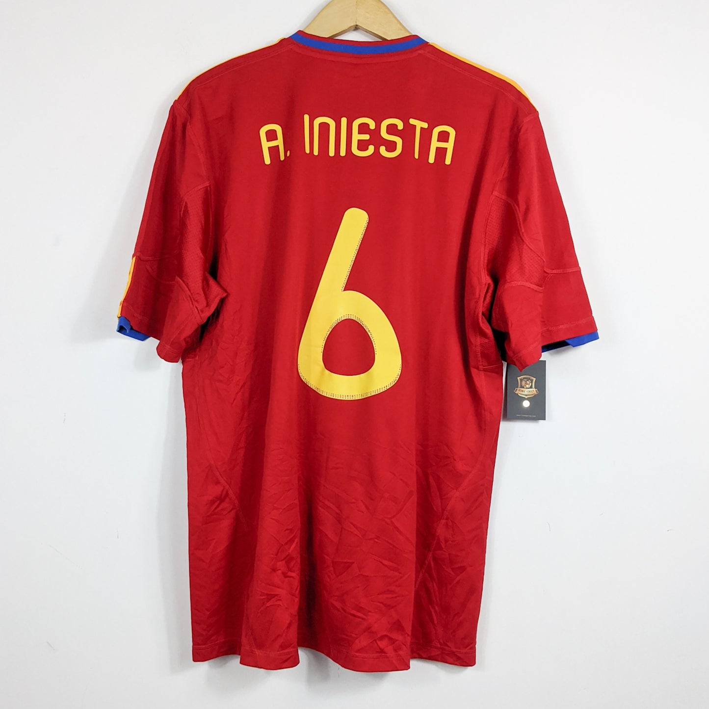 Authentic Spain 2010 Home - Iniesta #6 Size XL