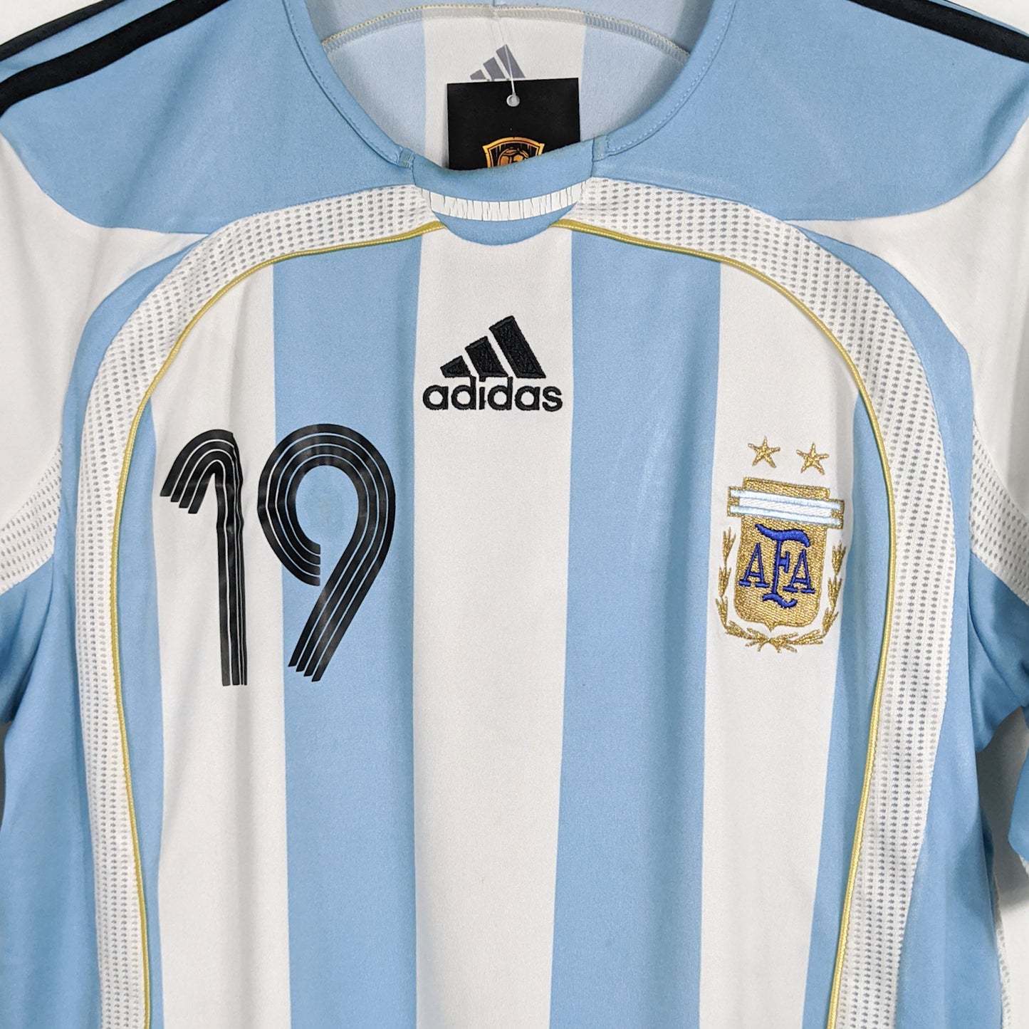 Authentic Argentina 2006/07 Home - Messi #19 Size S
