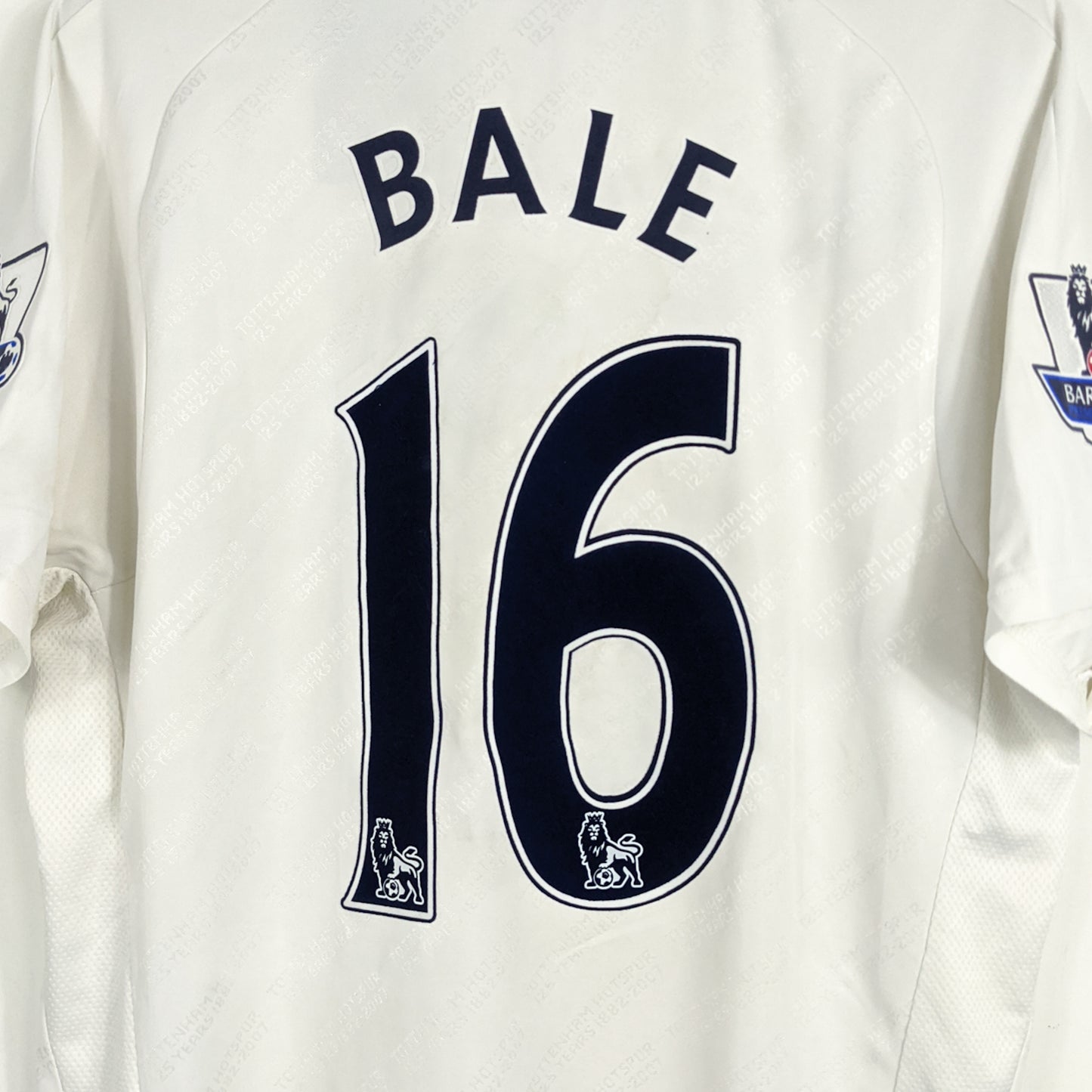 Authentic Tottenham Hotspurs 2007/08 Home - Bale #16 Size L