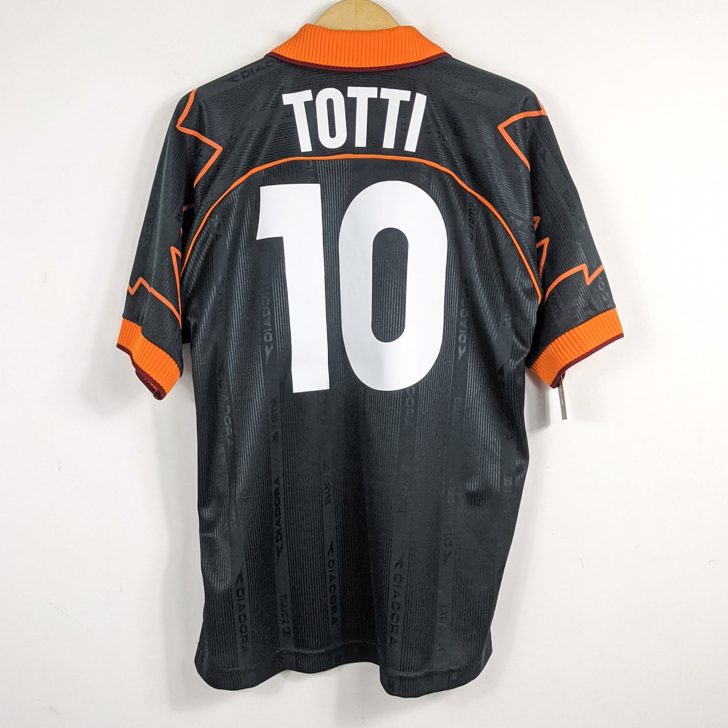 Authentic AS Roma 1999/00 Third - Totti #10 Size L