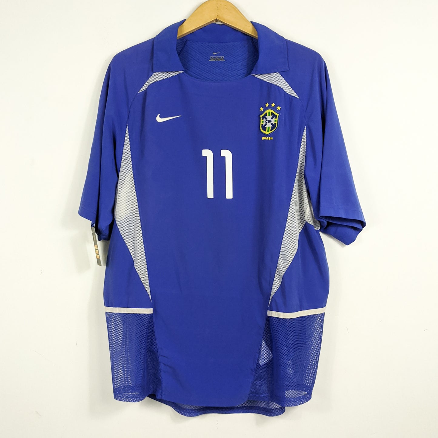 Authentic Brazil 2002 Away - Ronaldinho #11 Size L (Player Issue)