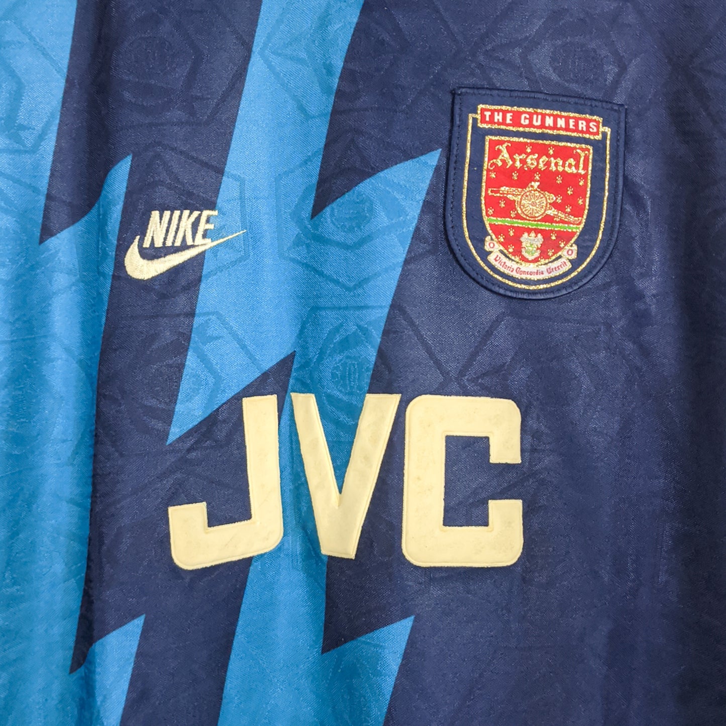 Authentic Arsenal 1995/96 Away - Wright #8 Size M