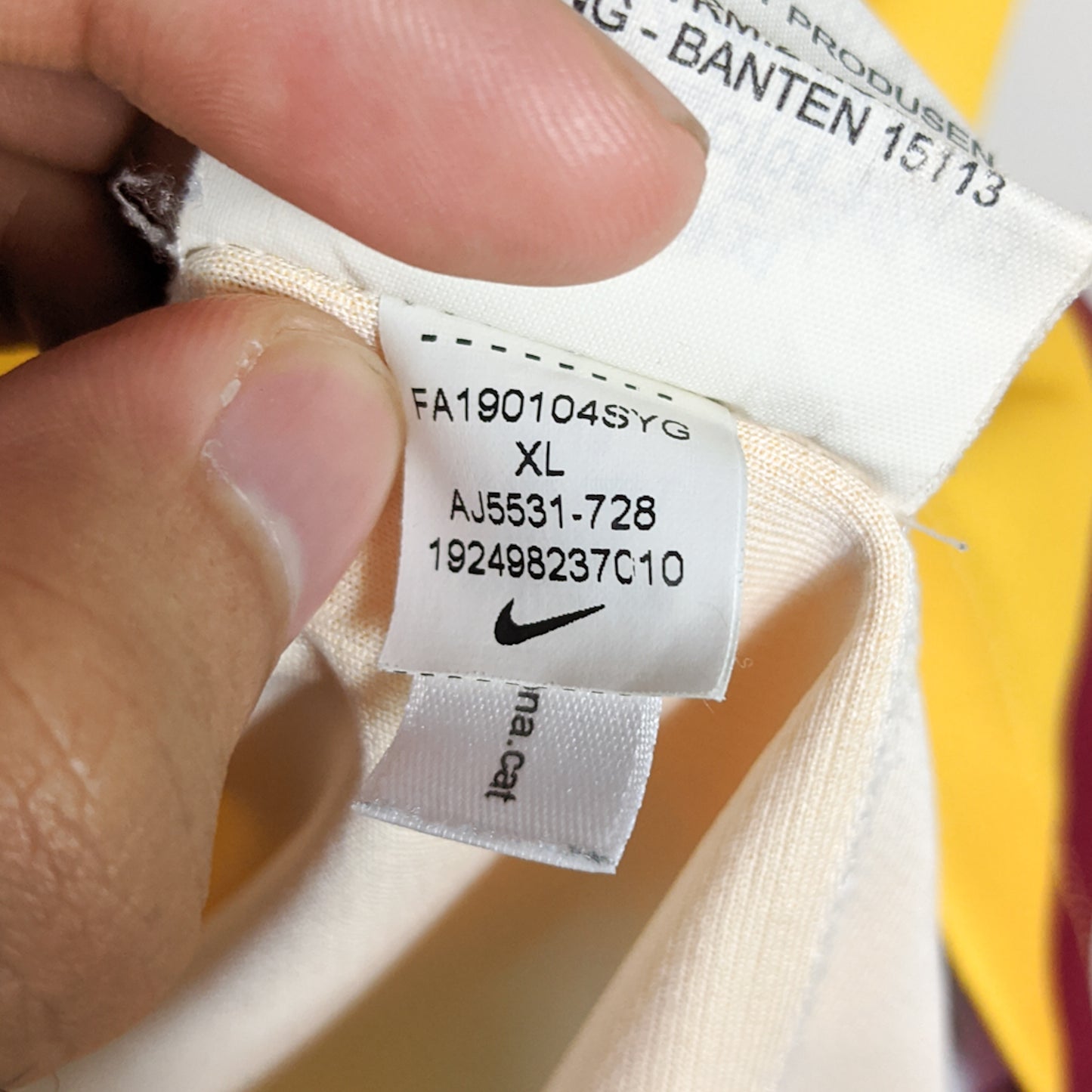 Authentic Barcelona 2019/20 Away - Messi #10 Size XL
