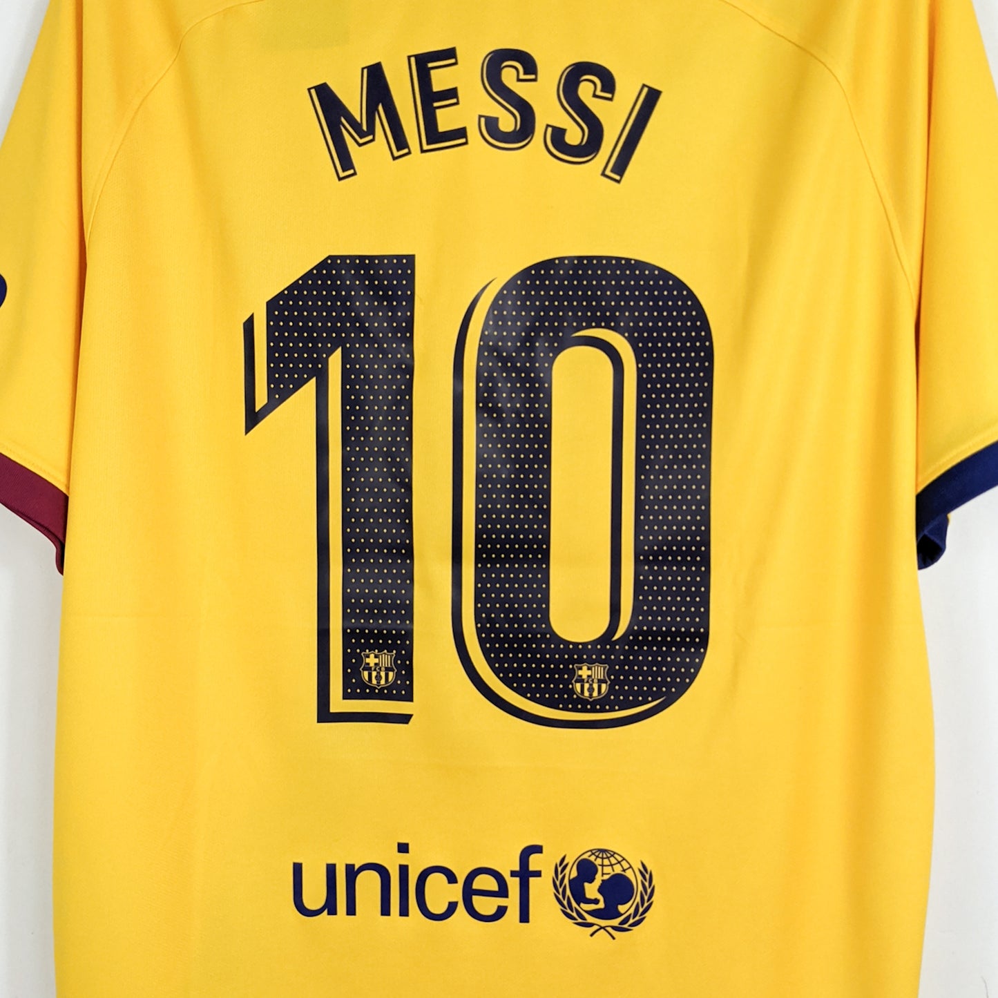 Authentic Barcelona 2019/20 Away - Messi #10 Size XL