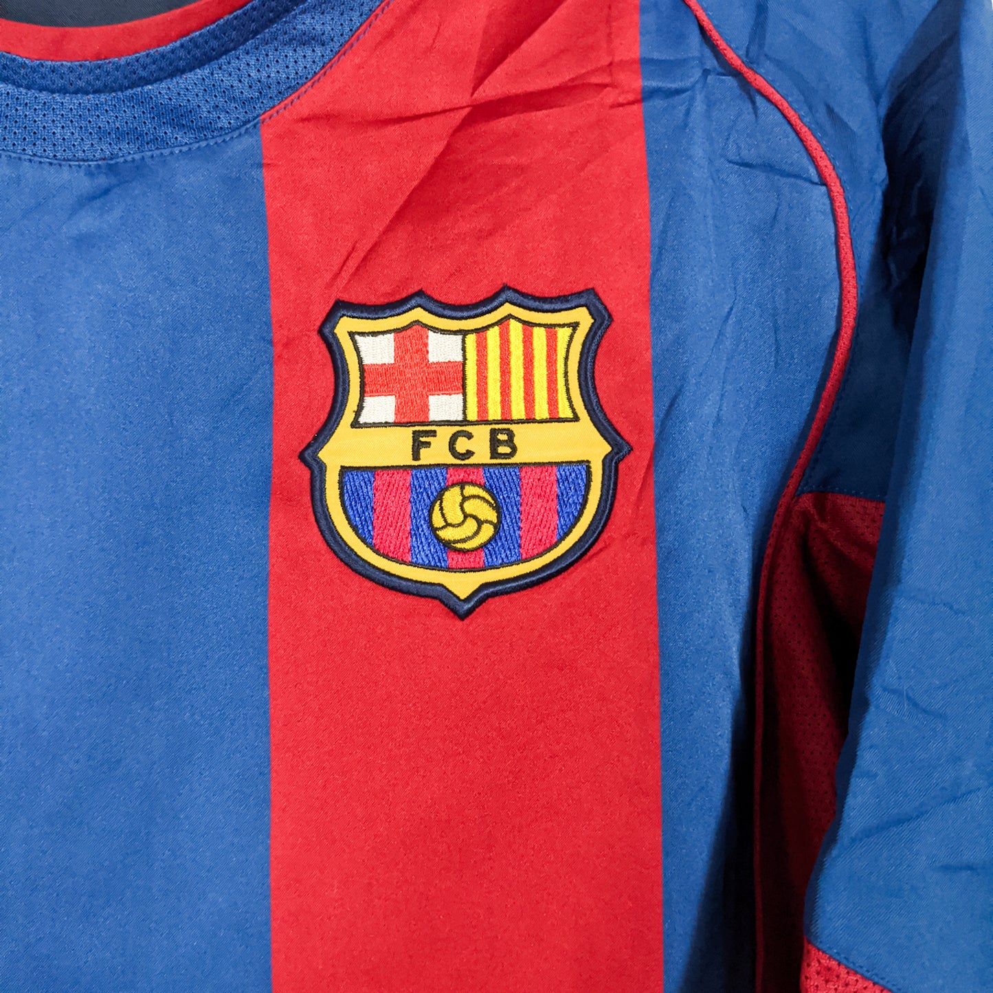 Original Barcelona 2004/05 Home - Ronaldinho #10 Size L fit M