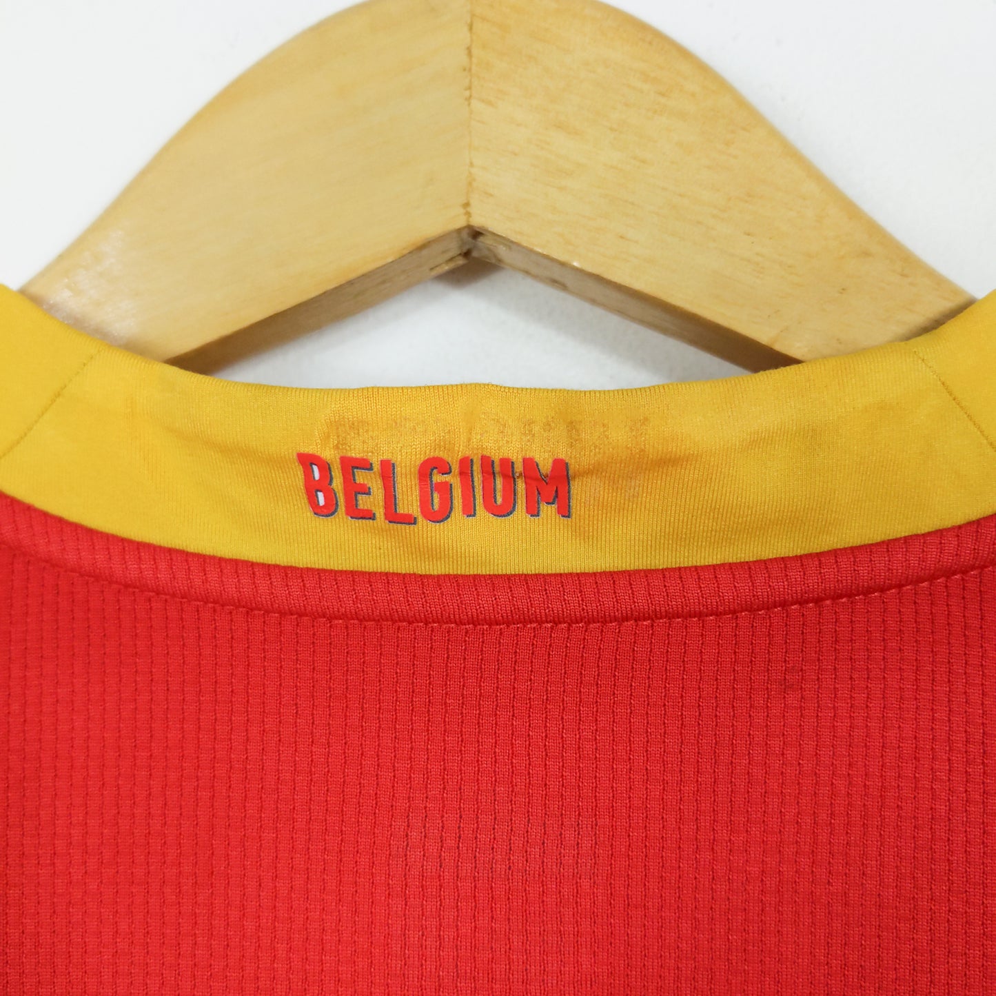 Original Belgium 2008/10 Home - Dembele #18 Size M